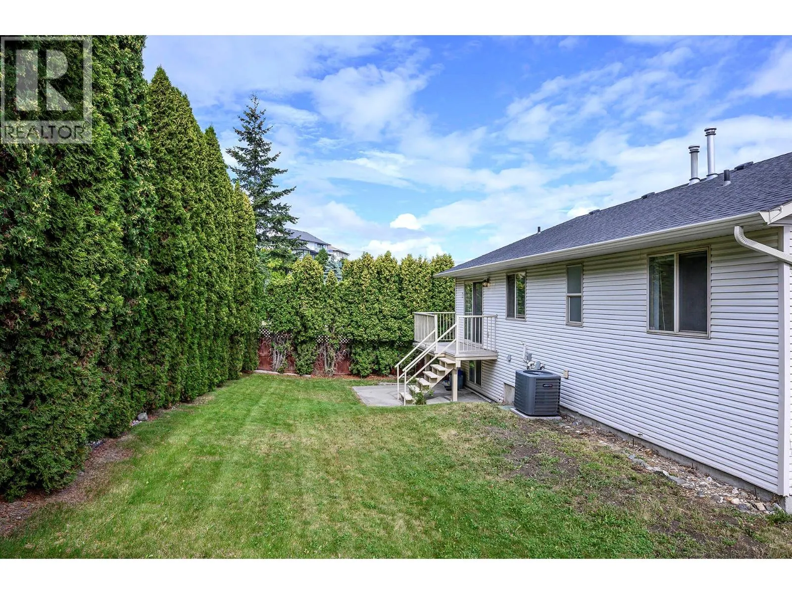 2130 VAN HORNE Drive