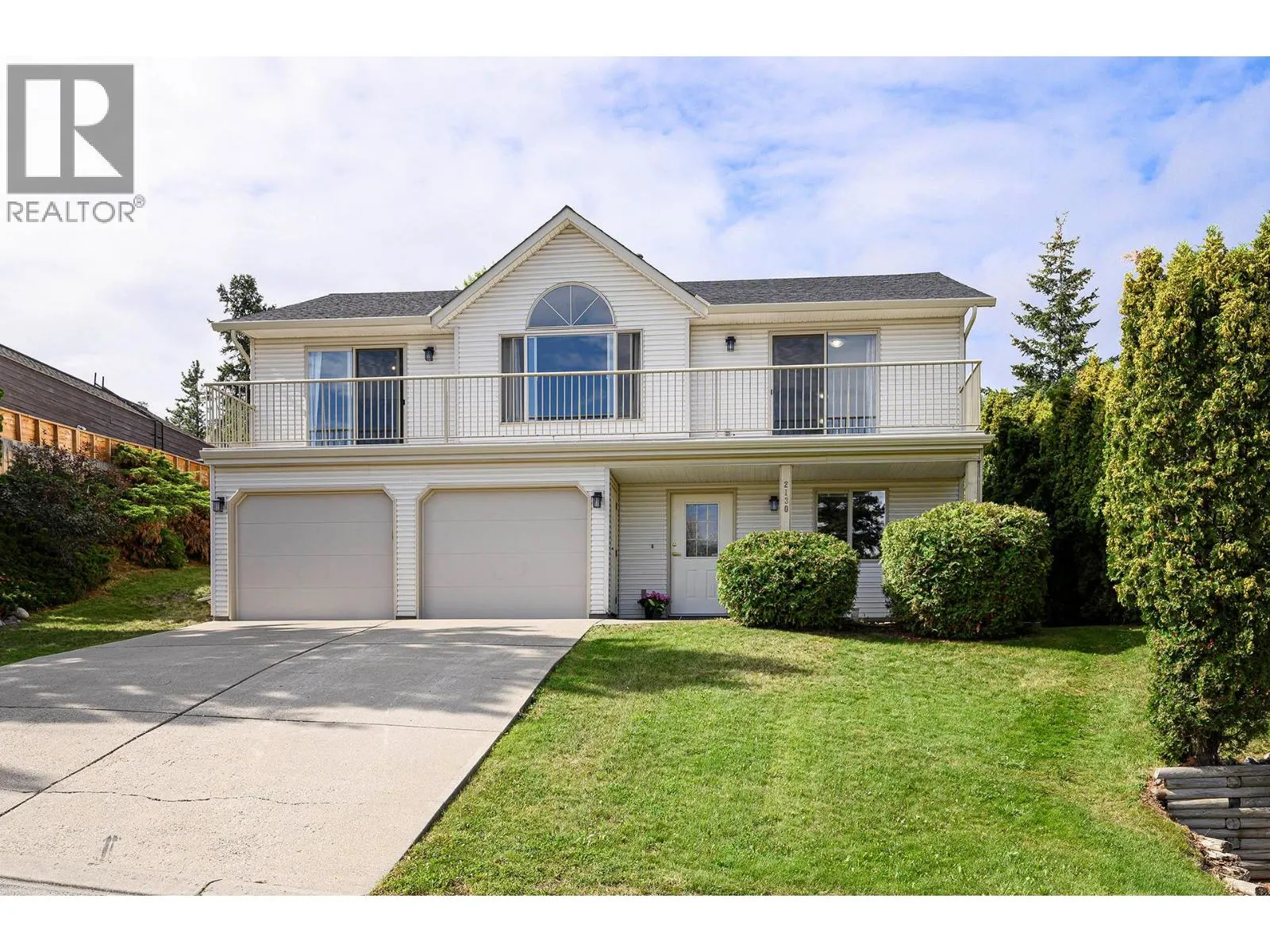 2130 VAN HORNE Drive