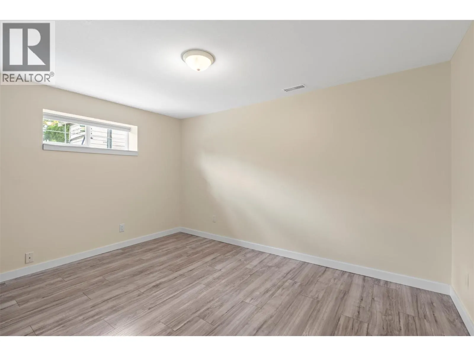 2039 Game Court