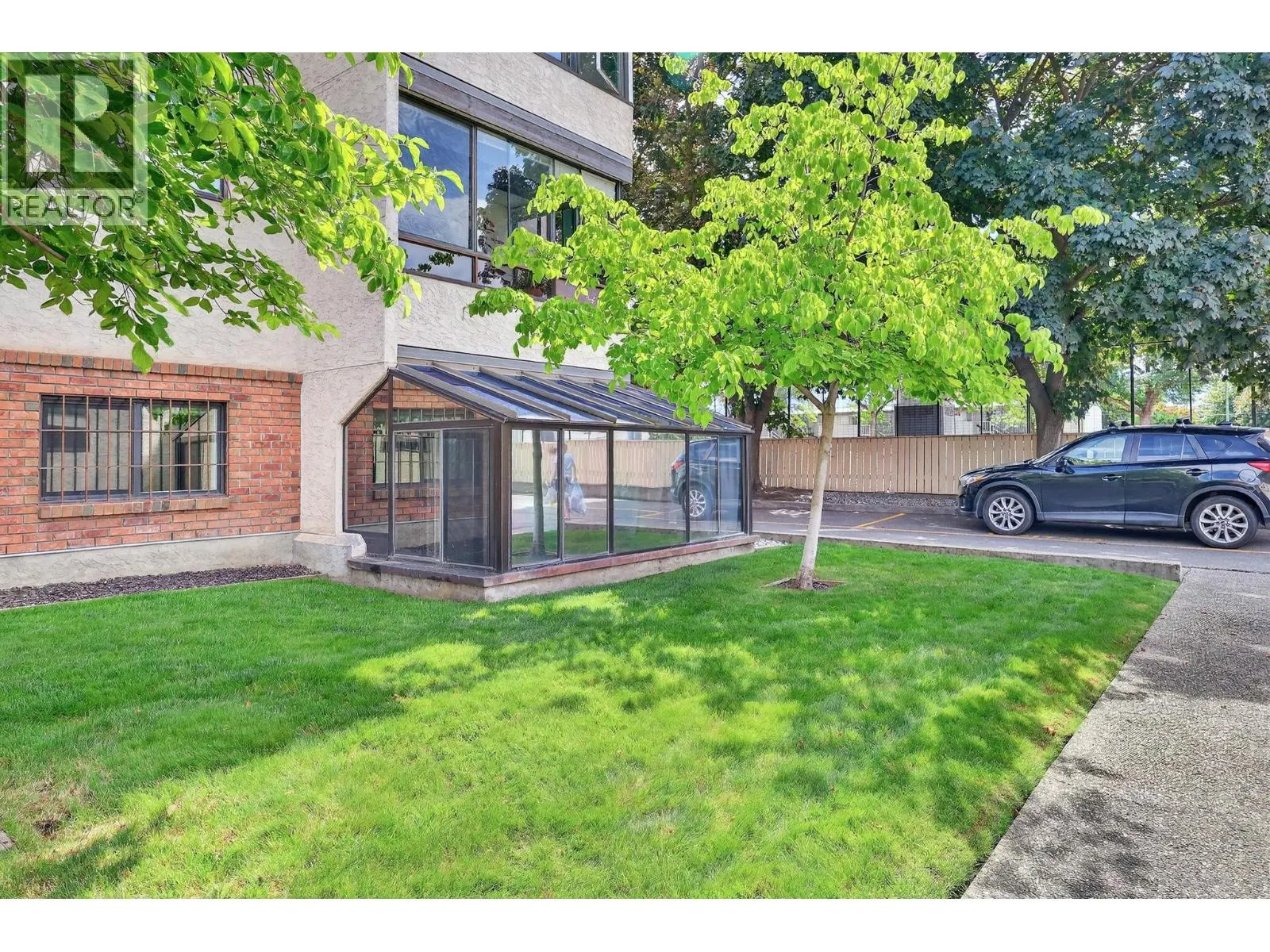 1229 Bernard Avenue Unit# 105