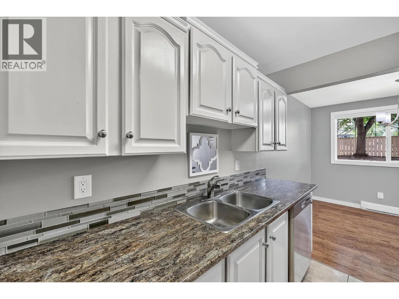 1229 Bernard Avenue Unit# 105