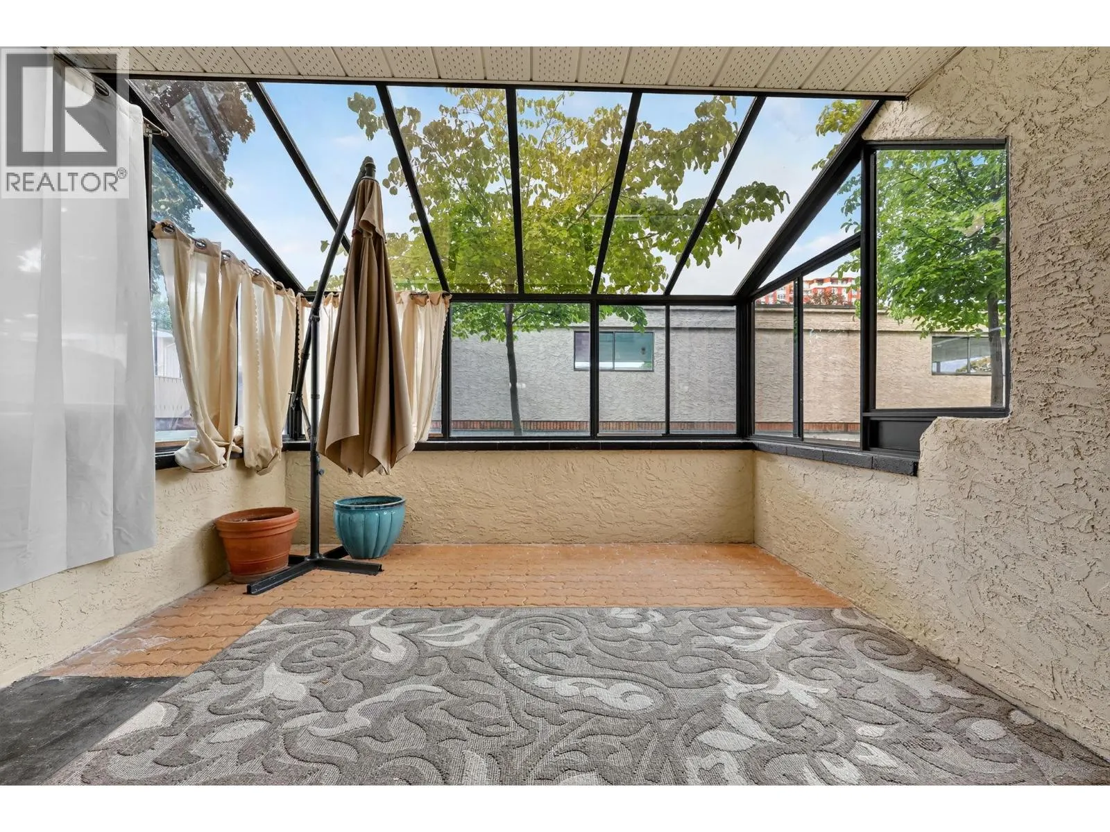 1229 Bernard Avenue Unit# 105