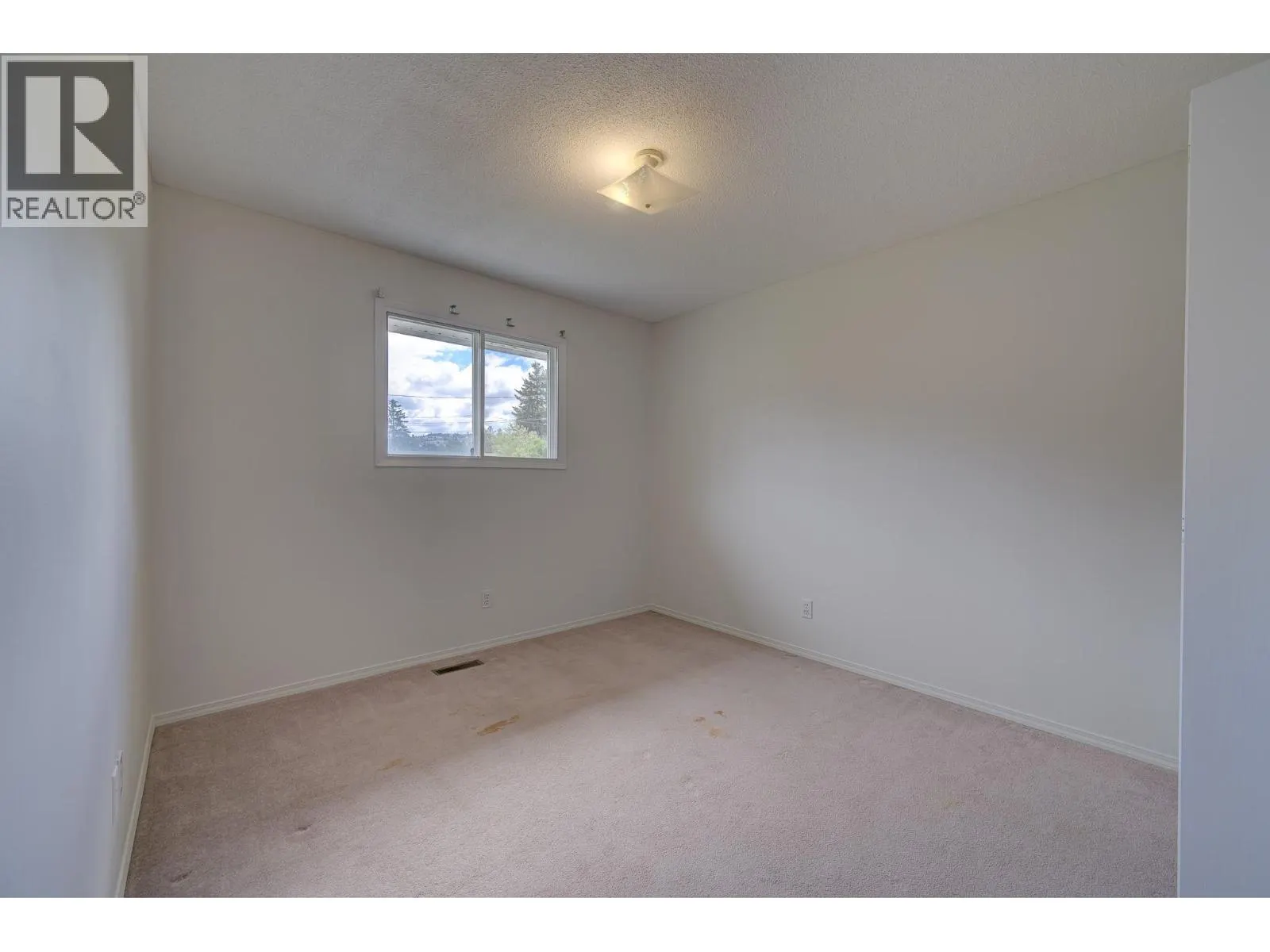 1665 Monterey Place