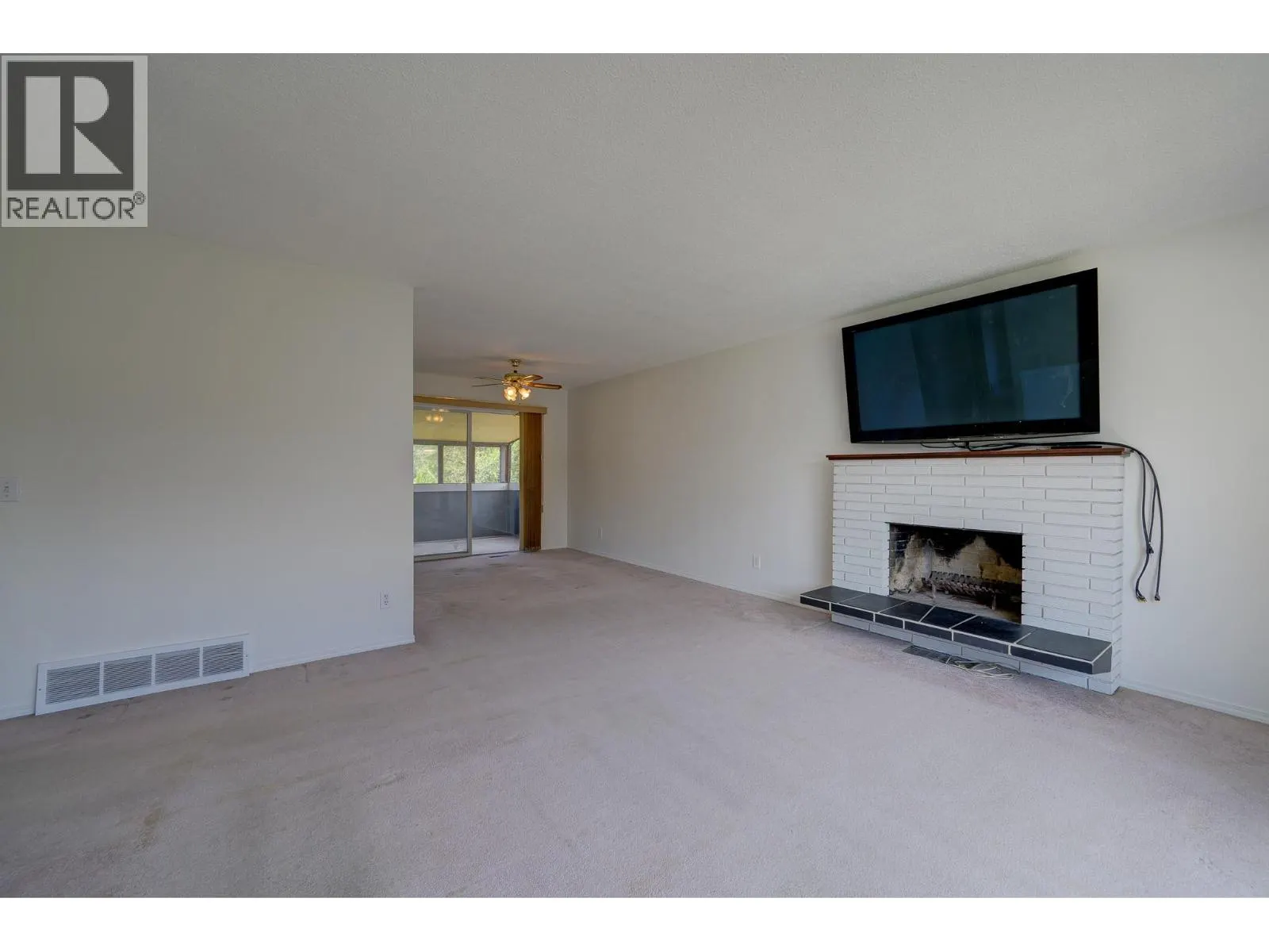 1665 Monterey Place