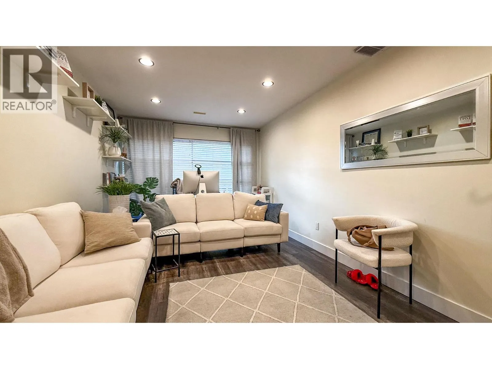 1462 St. Paul Street Unit# 201