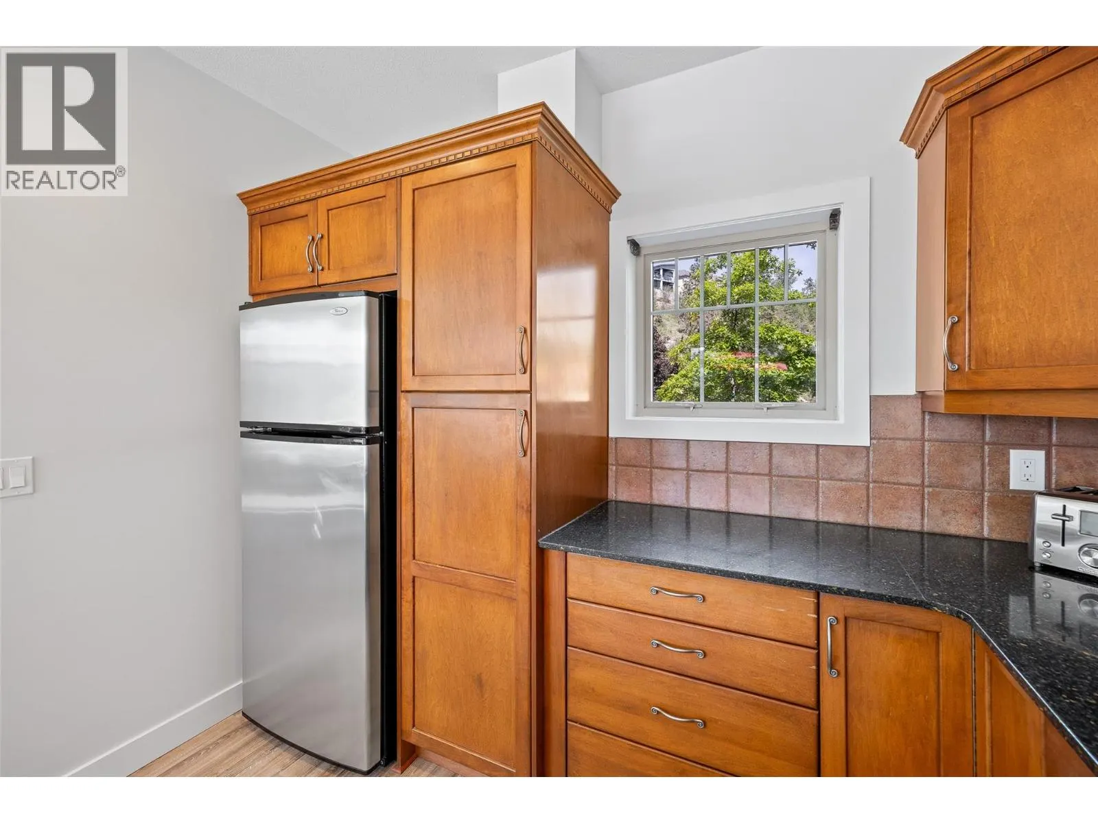 1795 Country Club Drive Unit# 204