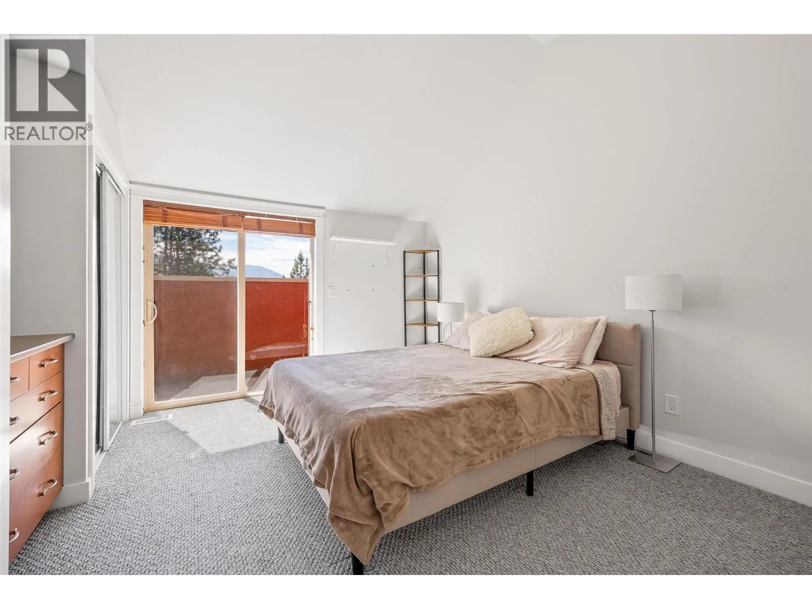 1795 Country Club Drive Unit# 204