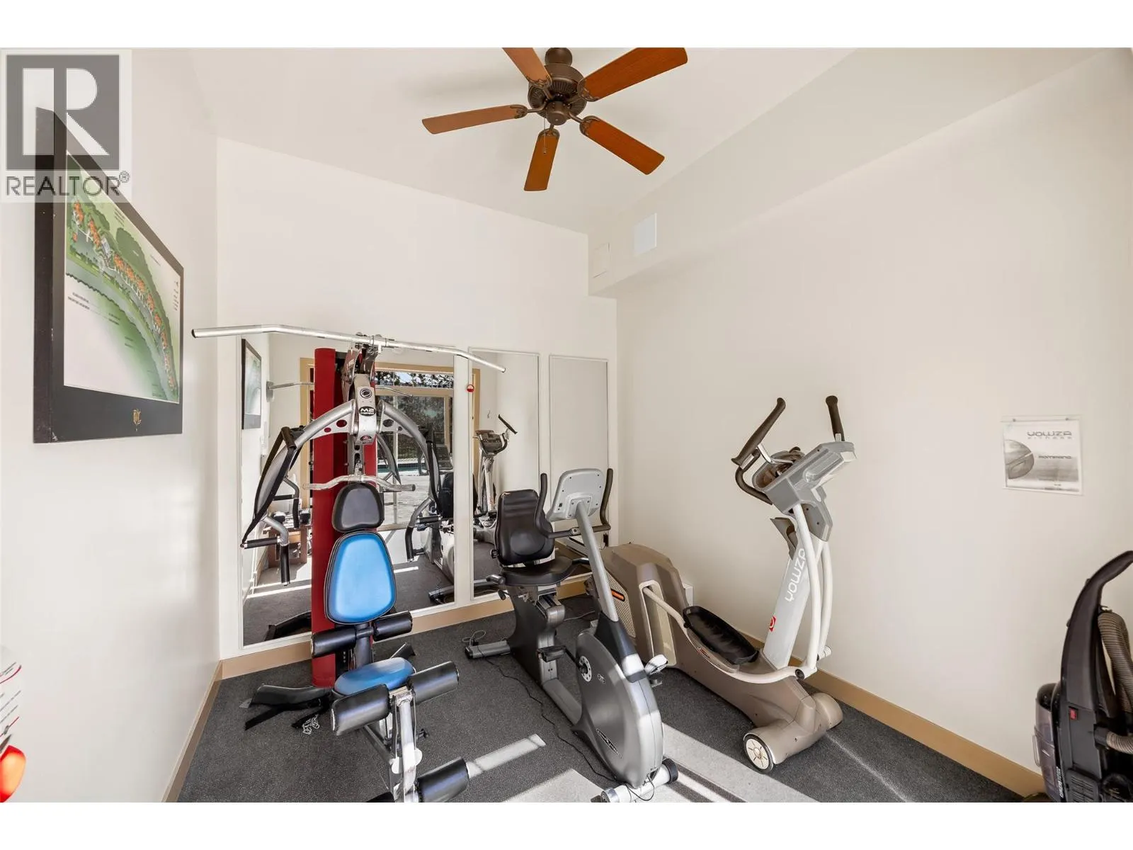 1795 Country Club Drive Unit# 204