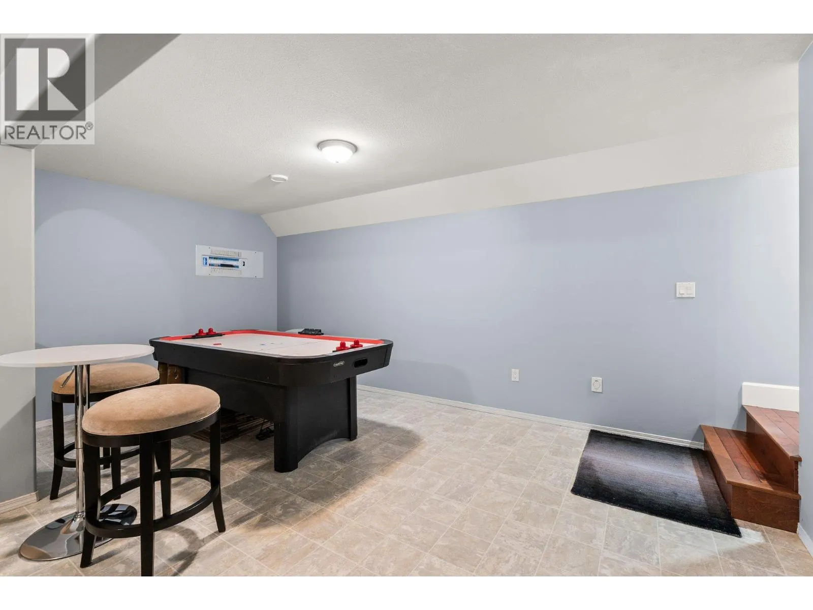1750 Westside Road N Unit# 9