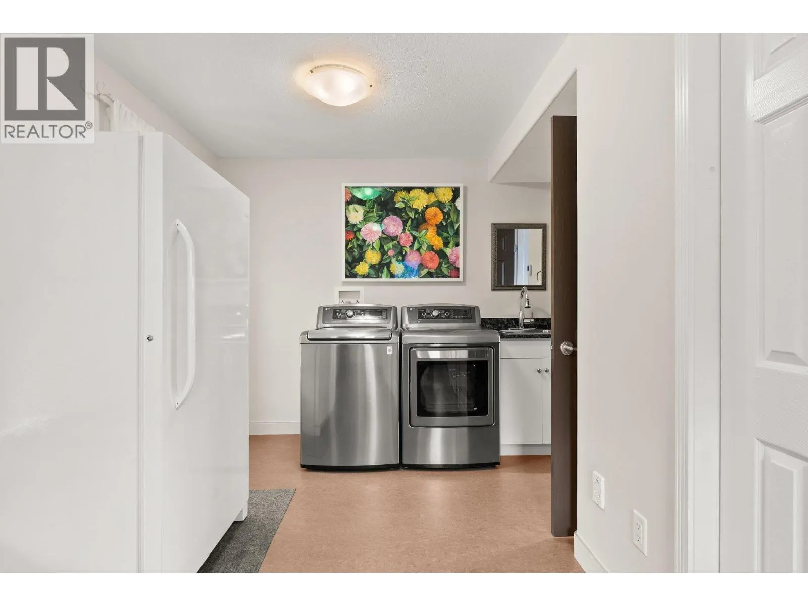 1750 Westside Road N Unit# 9