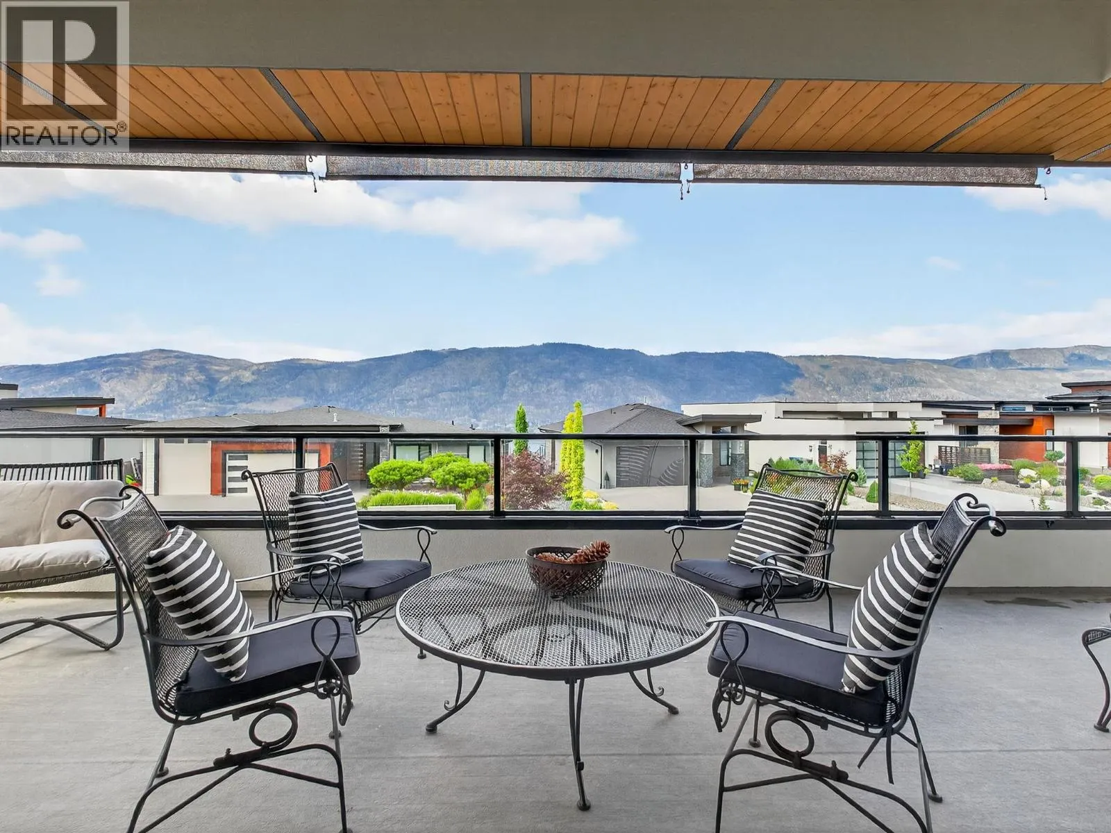 9443 Ledgestone Road