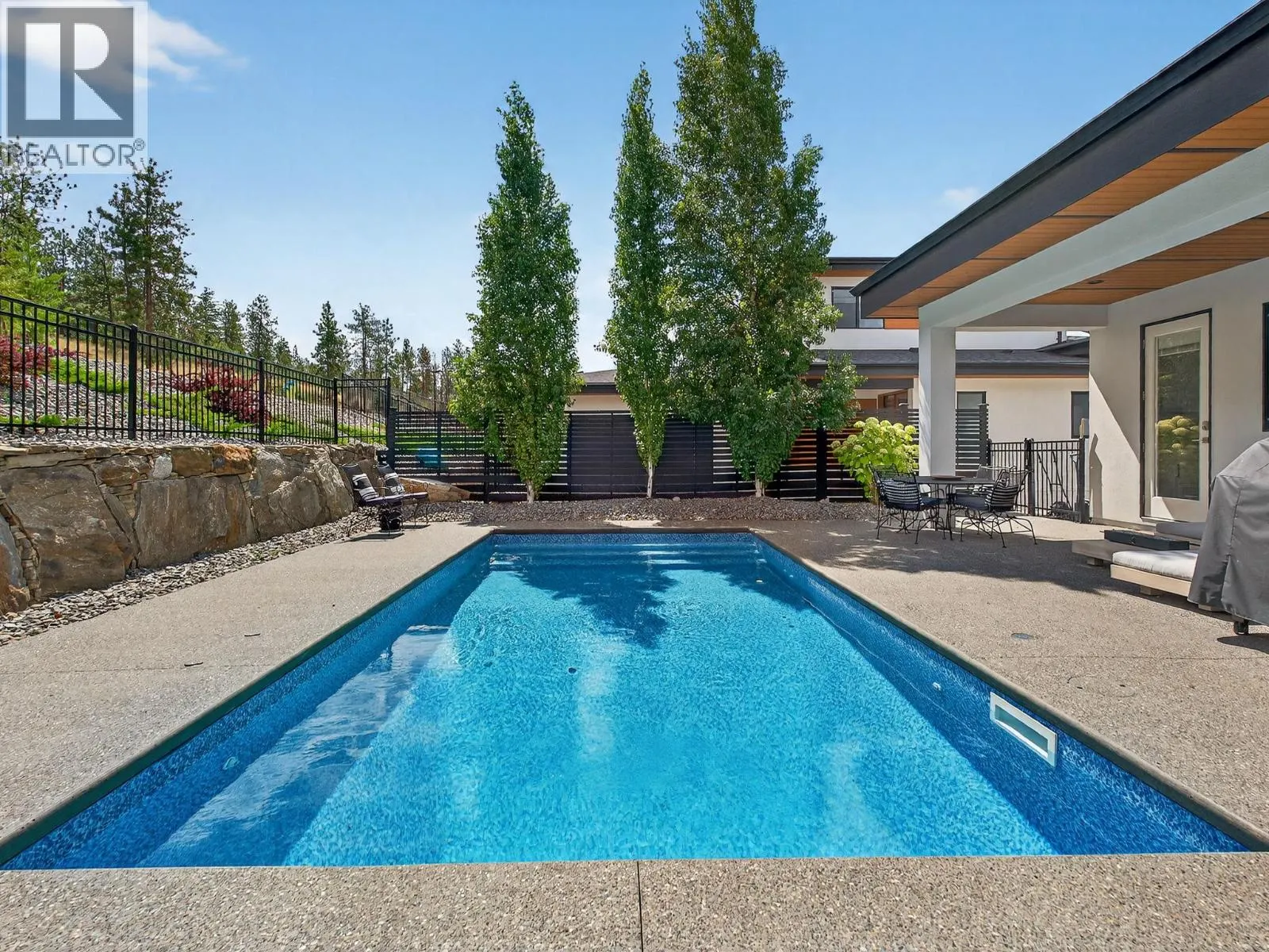 9443 Ledgestone Road