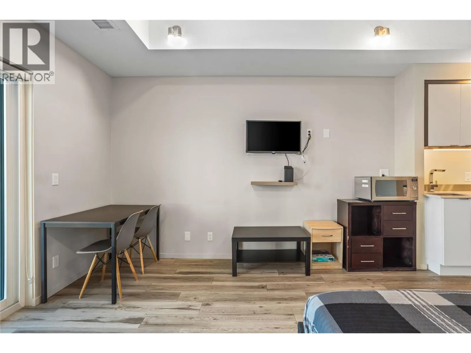 1350 St. Paul Street Unit# 606