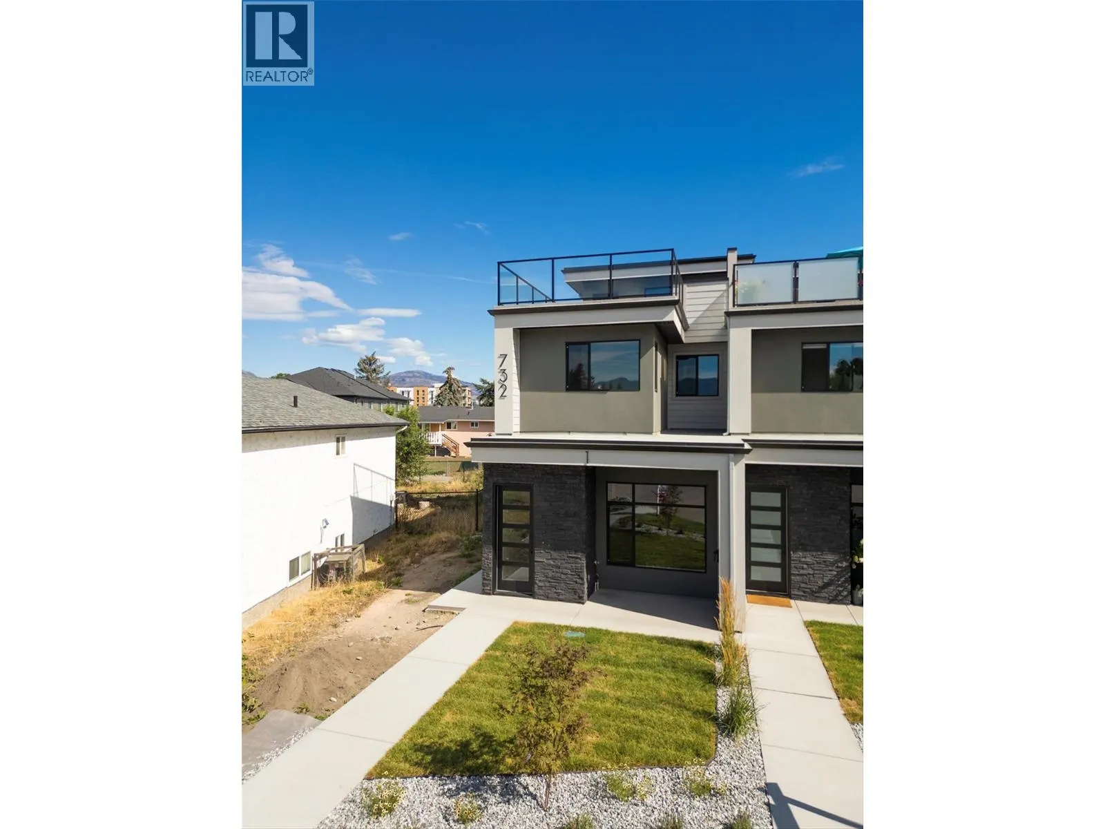 732 Coopland Crescent Unit# 1