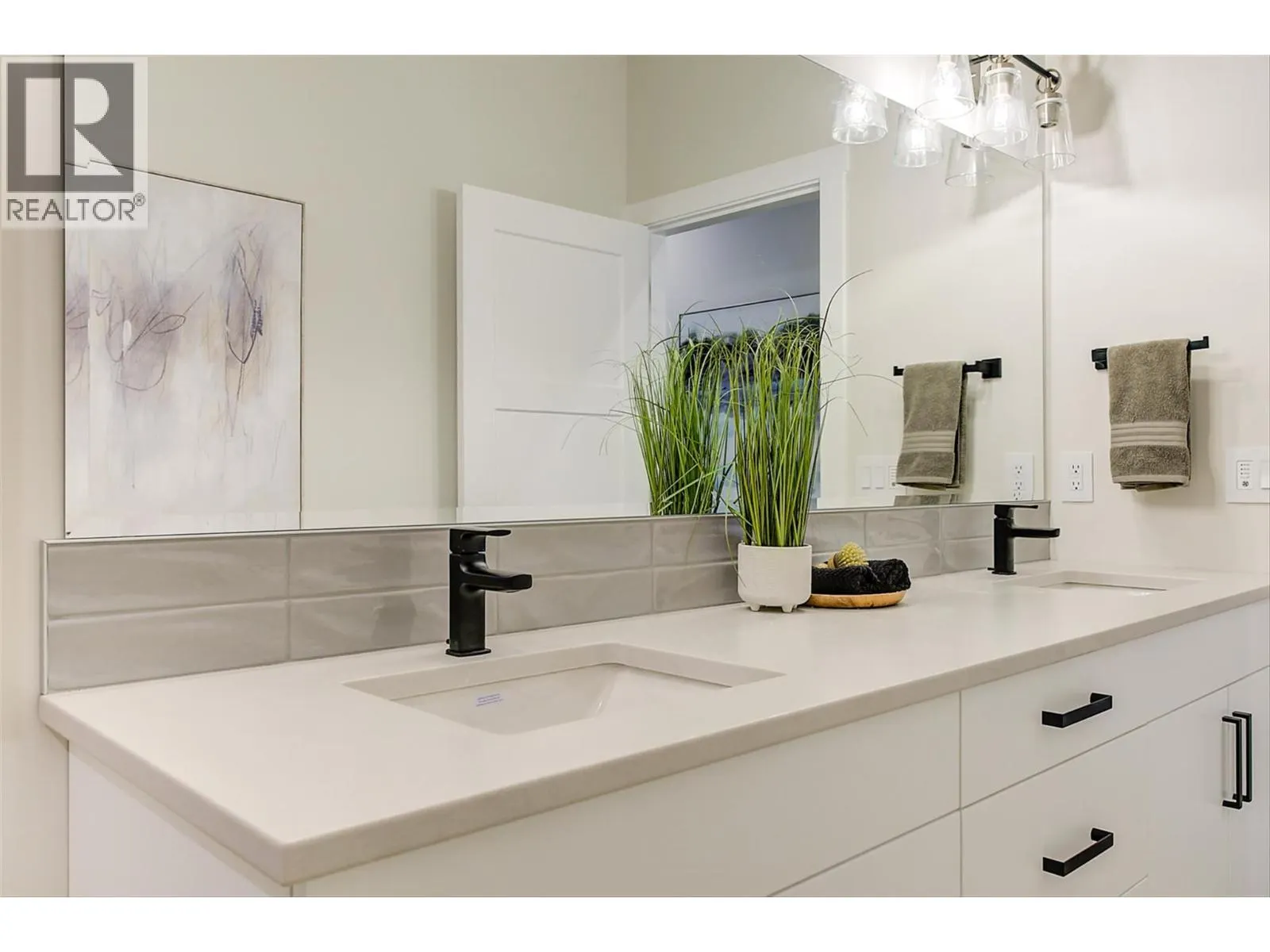 732 Coopland Crescent Unit# 1