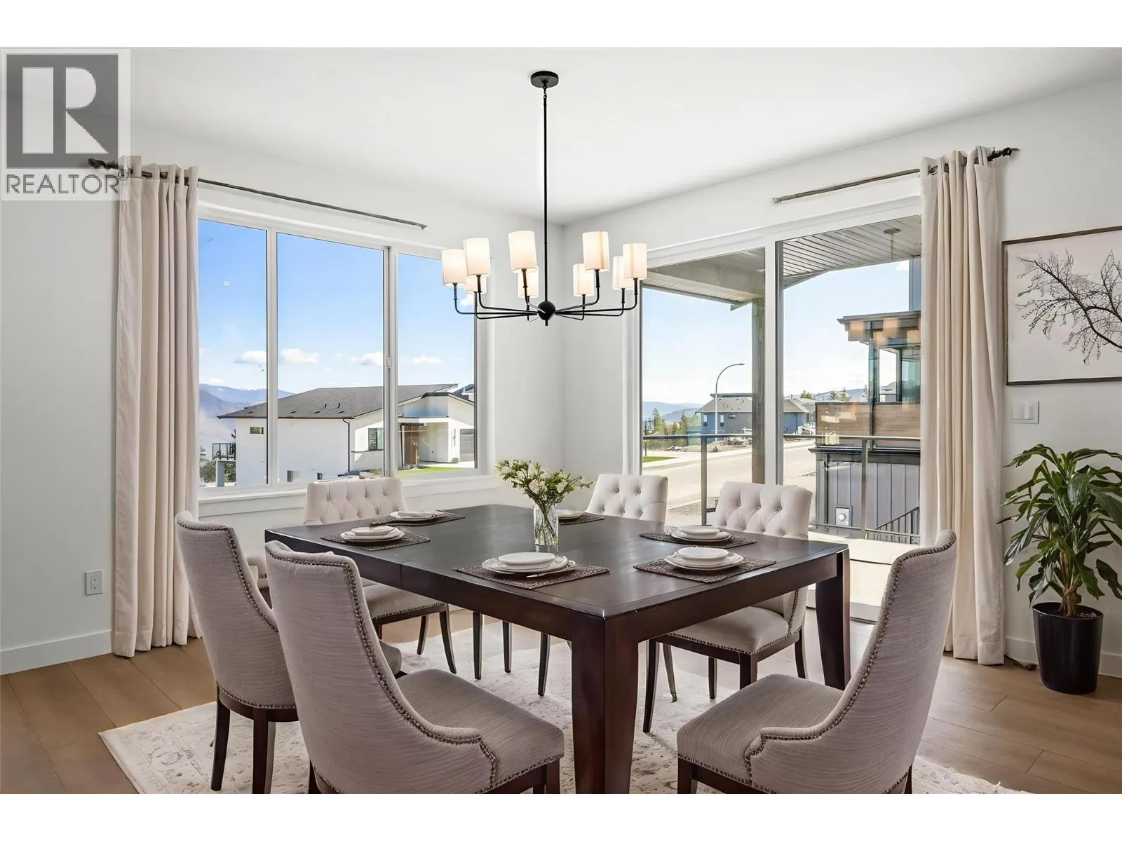 1298 BRECHIN Place