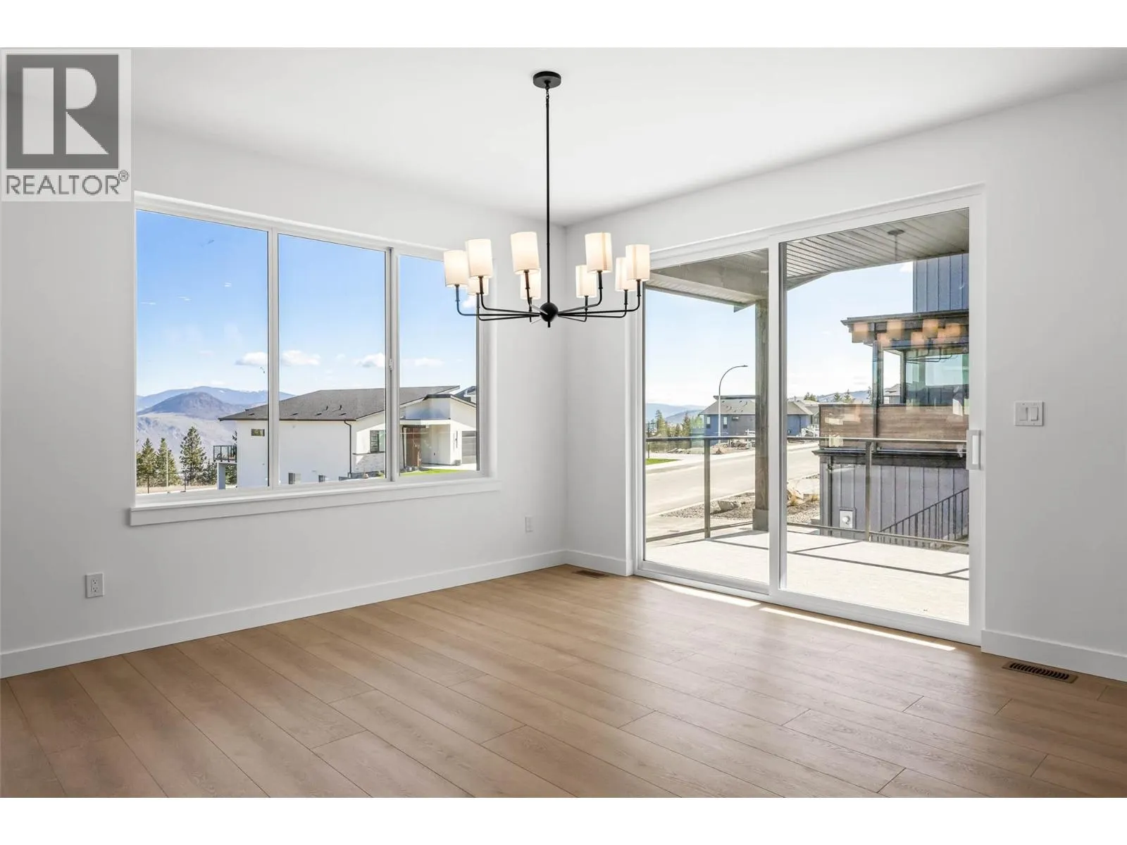1298 BRECHIN Place