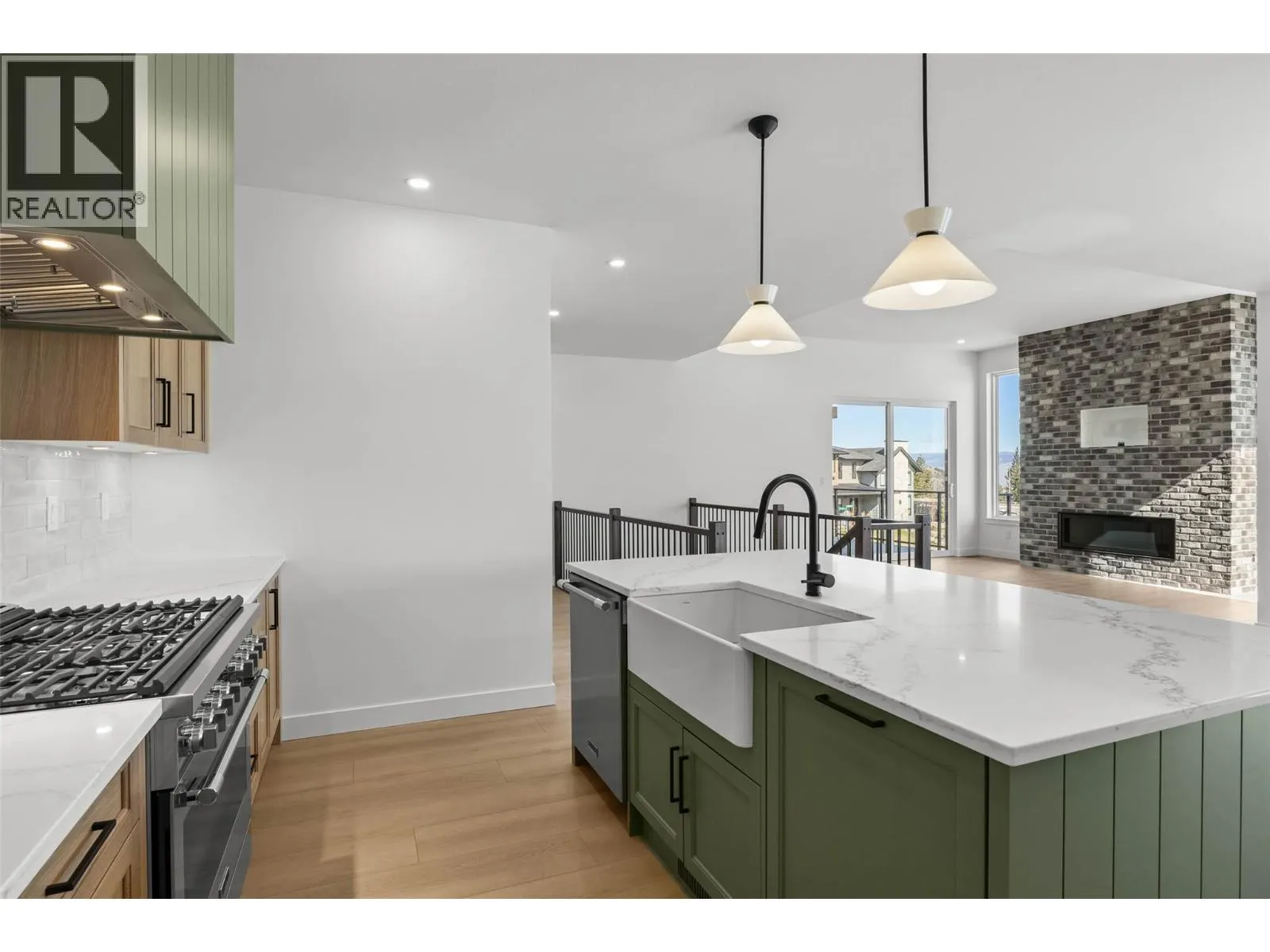 1298 BRECHIN Place