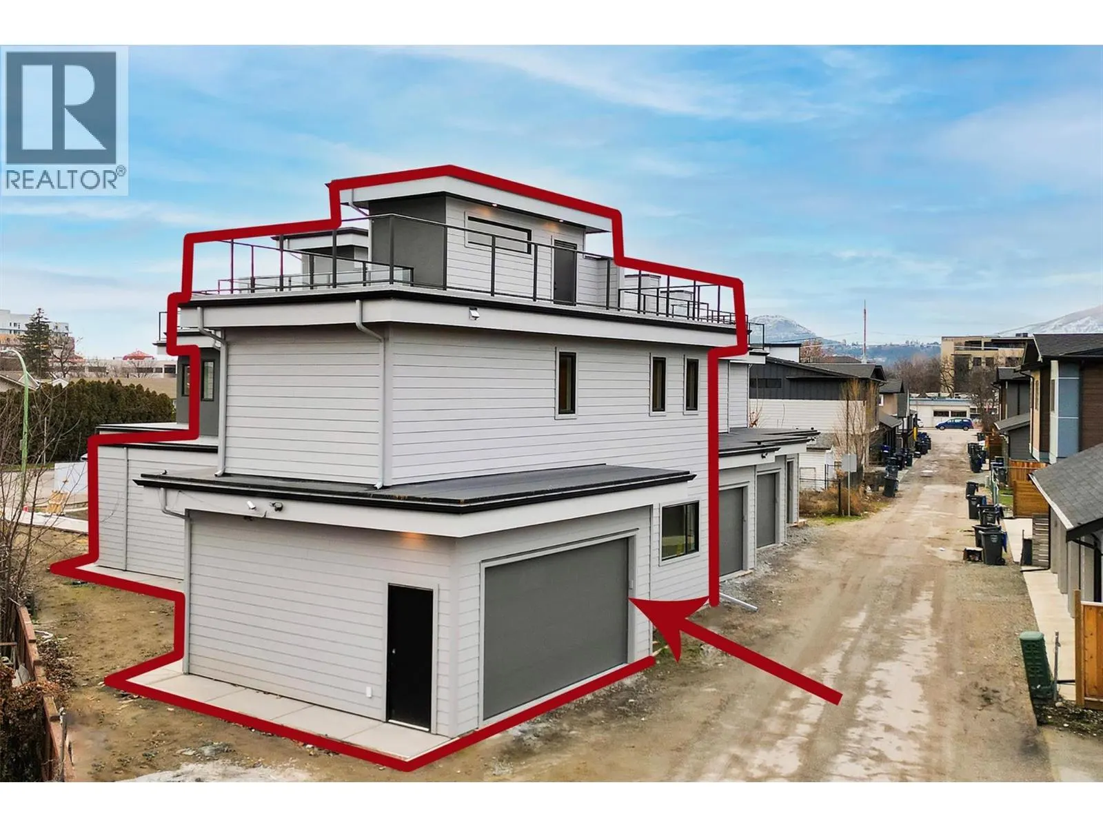 732 Coopland Crescent Unit# 4