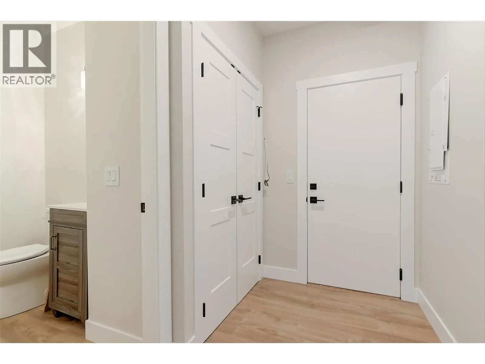 732 Coopland Crescent Unit# 4
