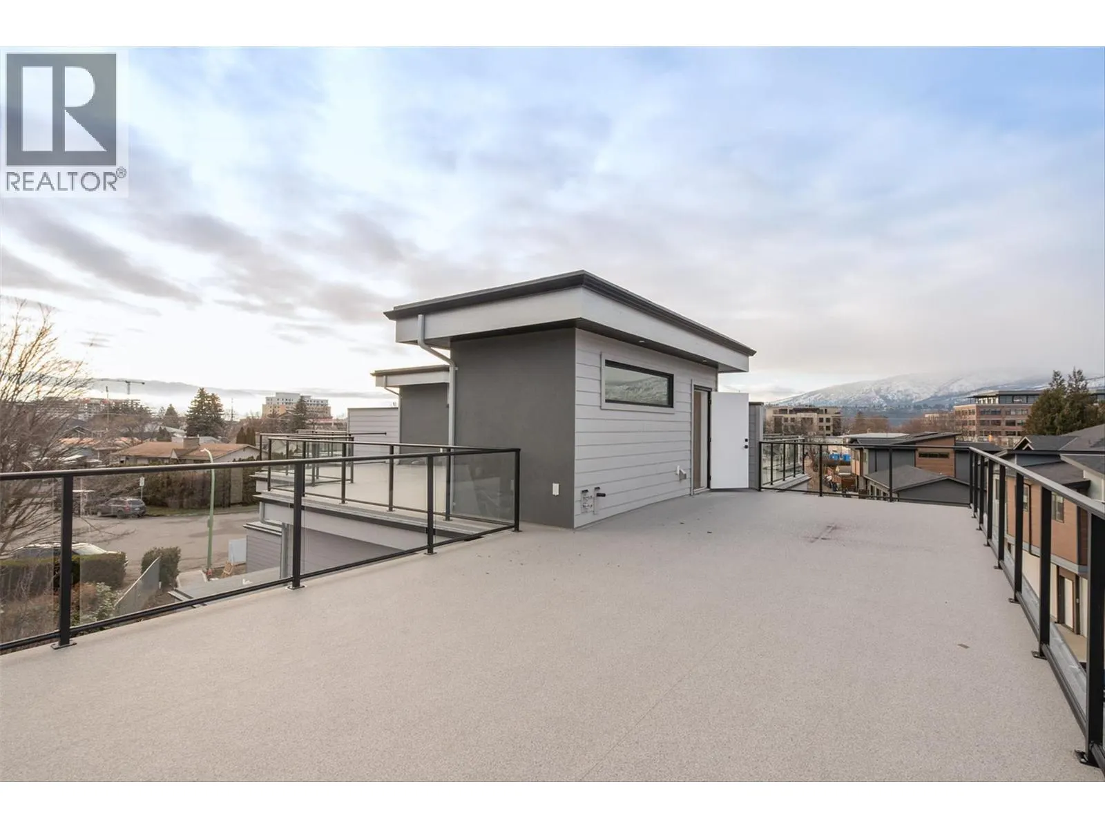 732 Coopland Crescent Unit# 4