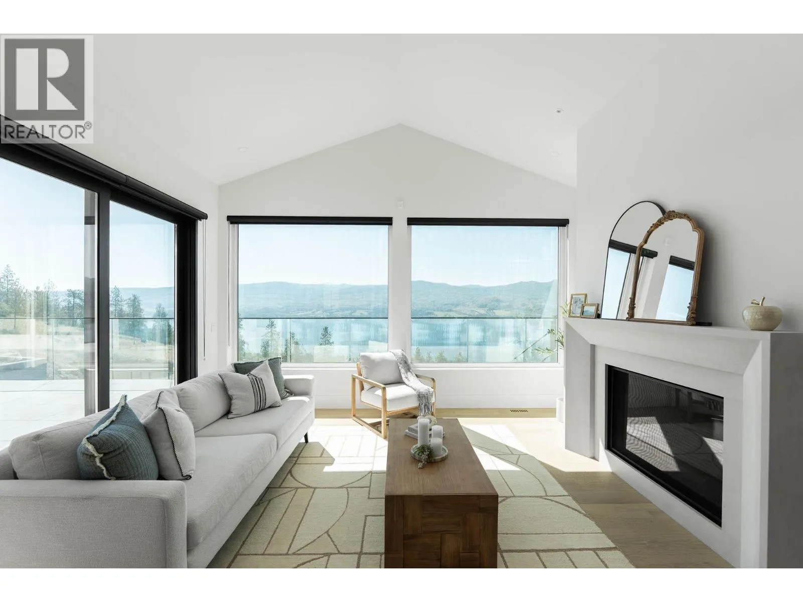 1327 Vineyard Drive