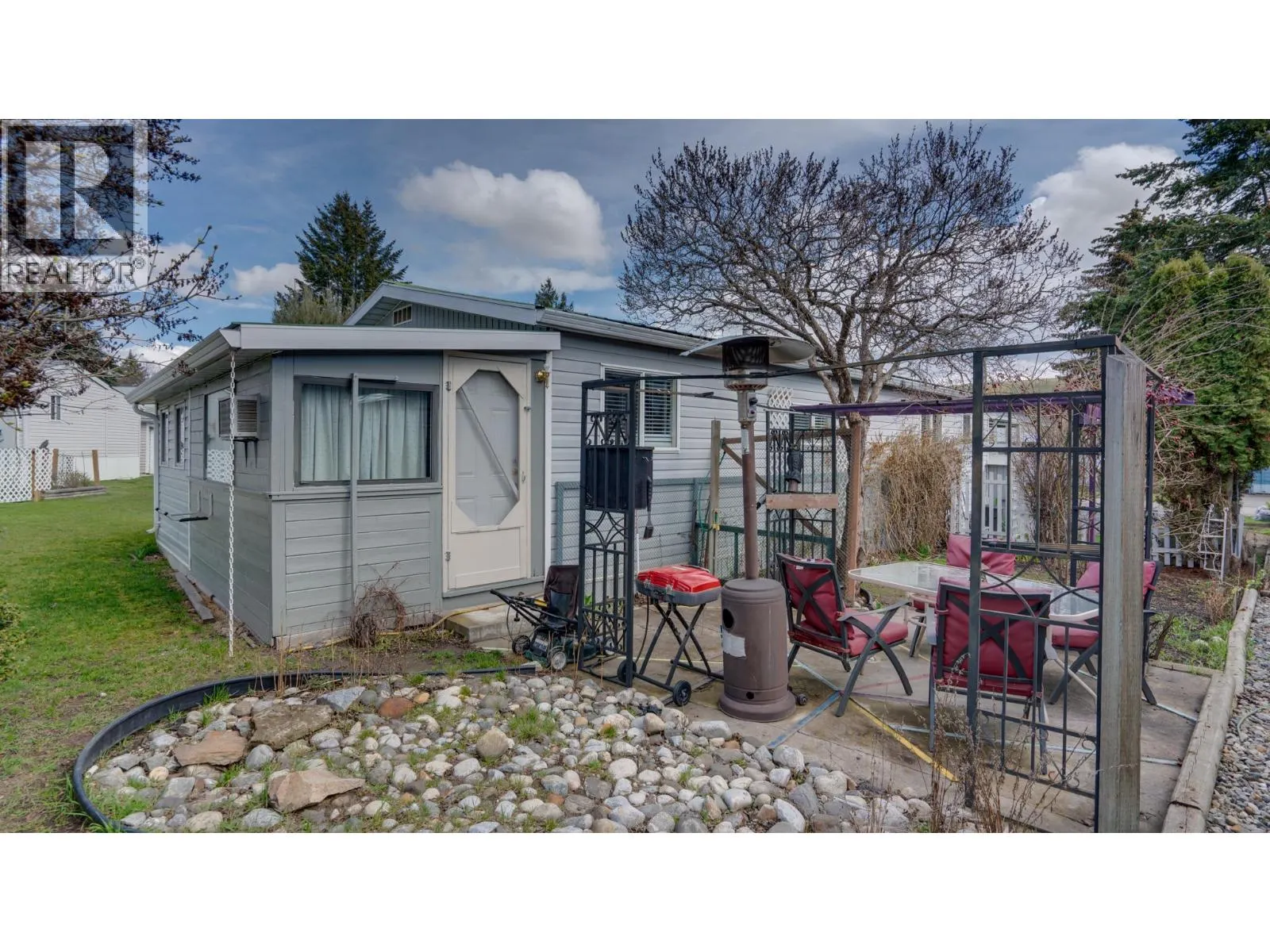 5484 25 Avenue Unit# 61