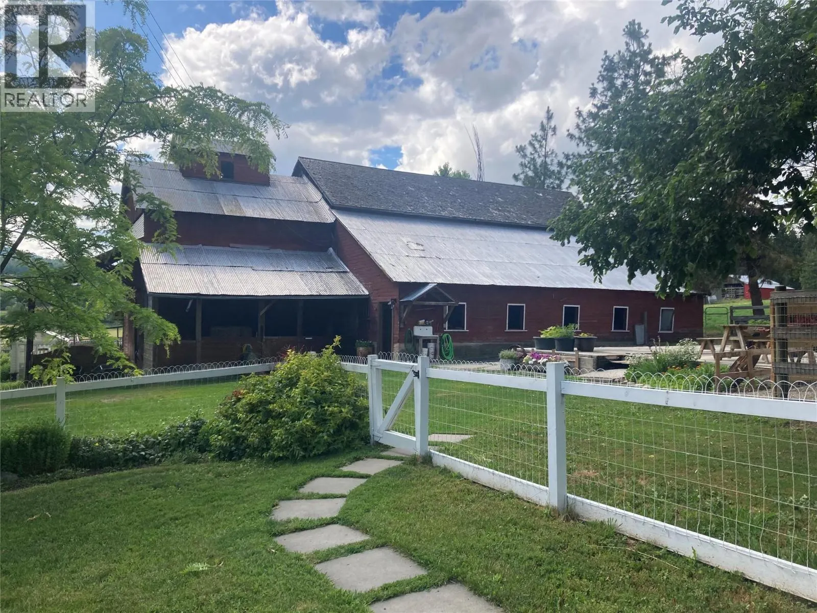 4365 Round Prairie Road