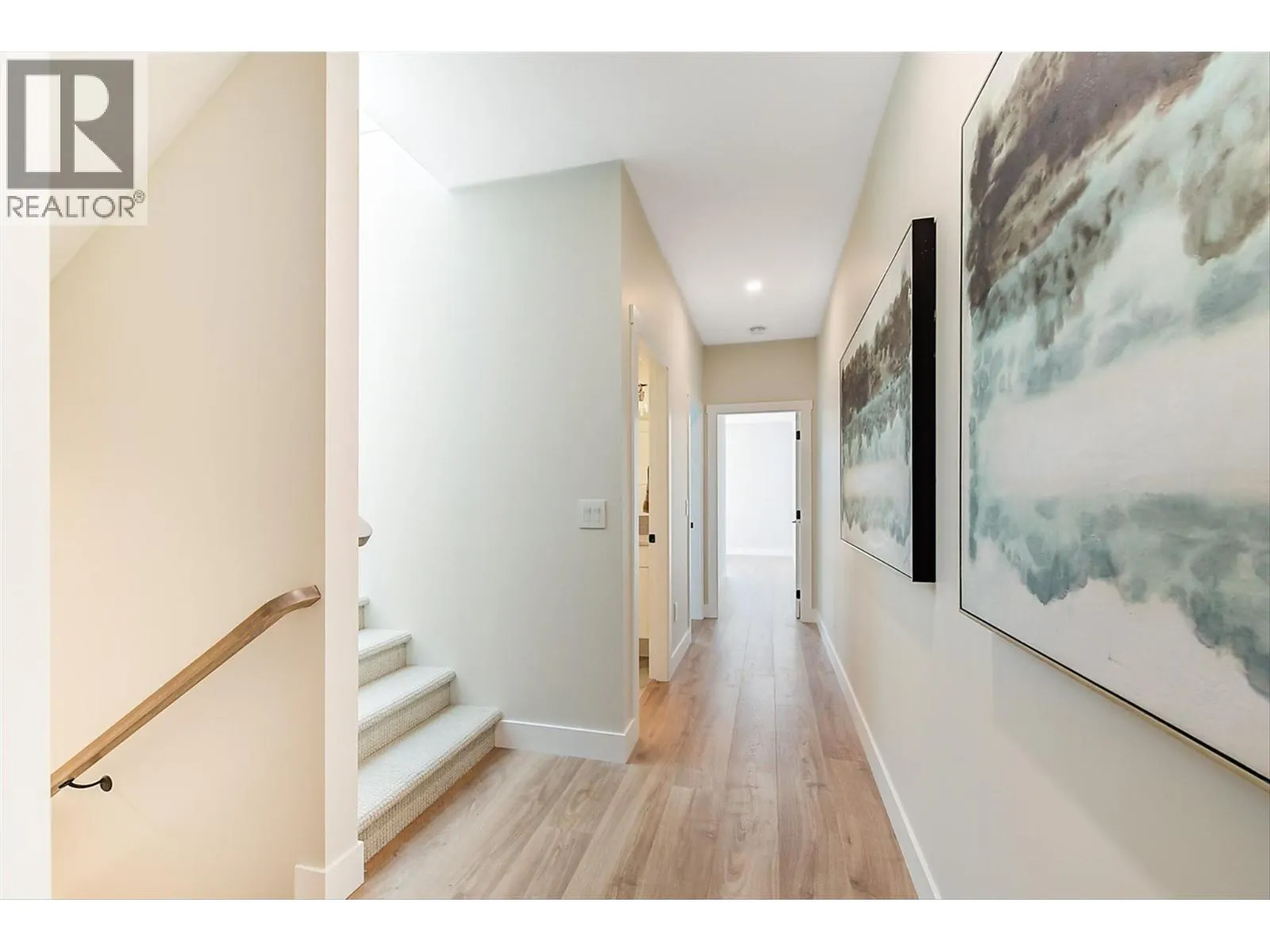732 Coopland Crescent Unit# 3