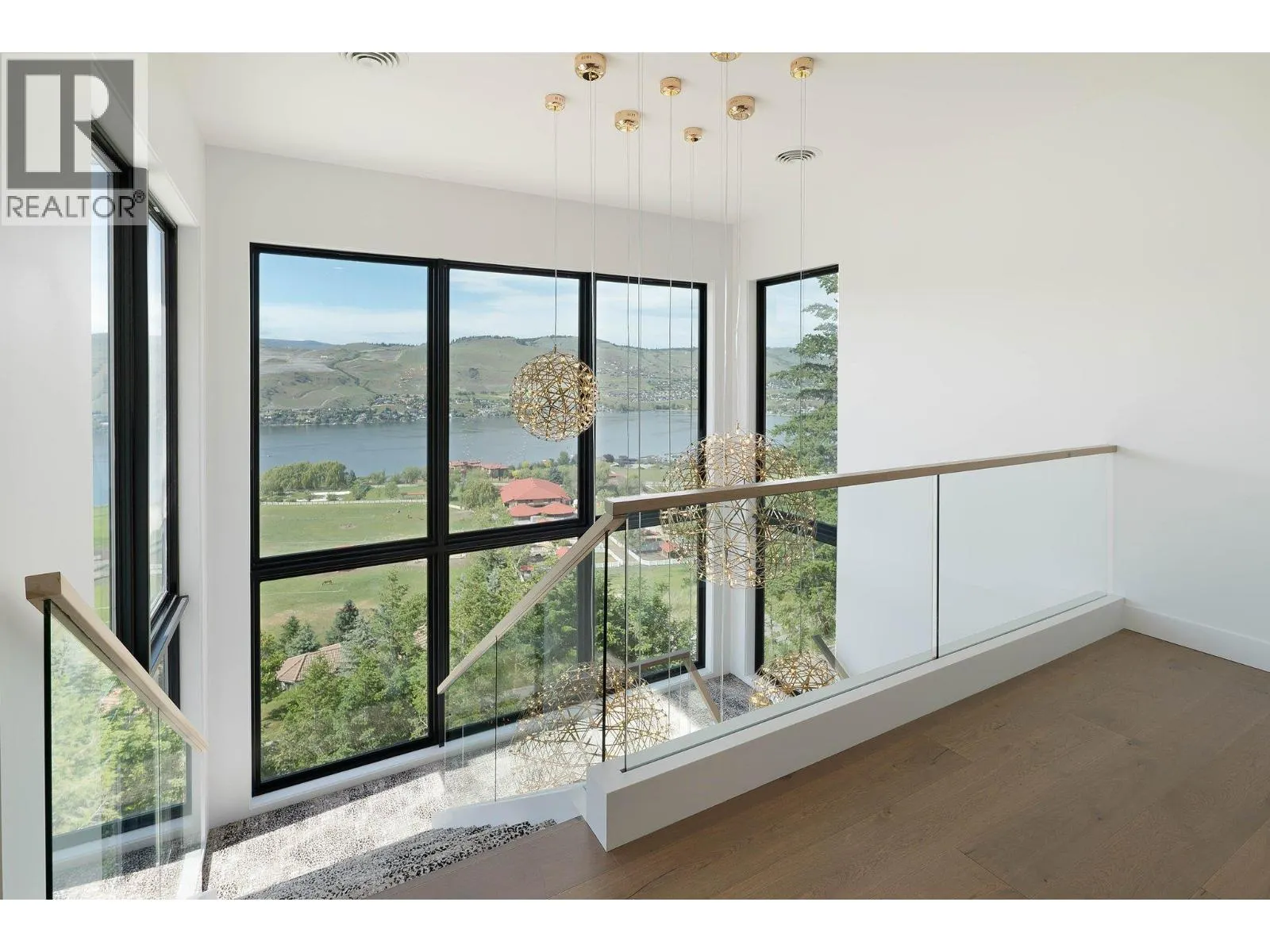 120 Sunset Boulevard