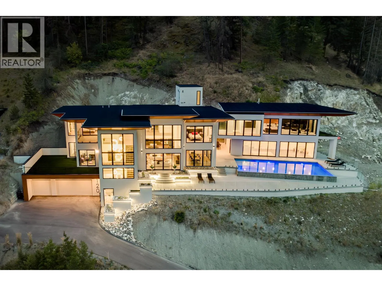 120 Sunset Boulevard