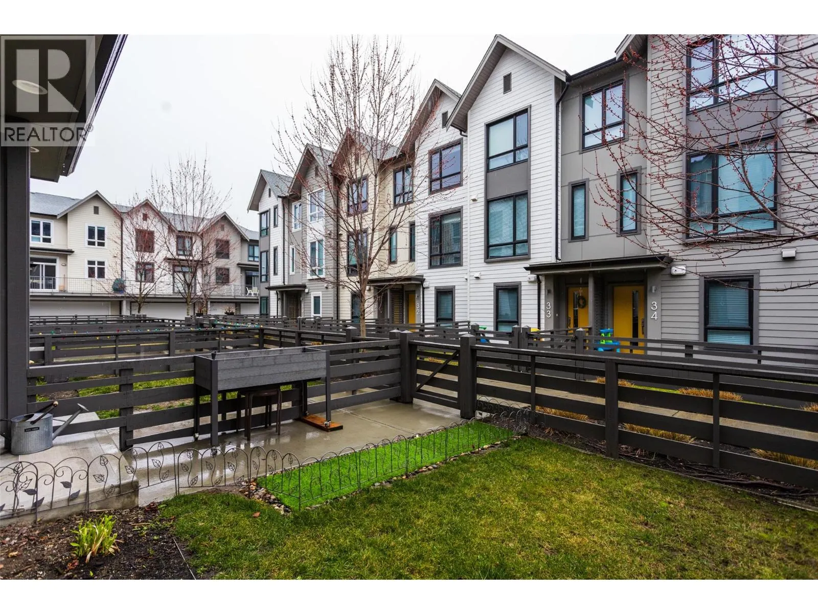 170 Celano Crescent Unit# 19