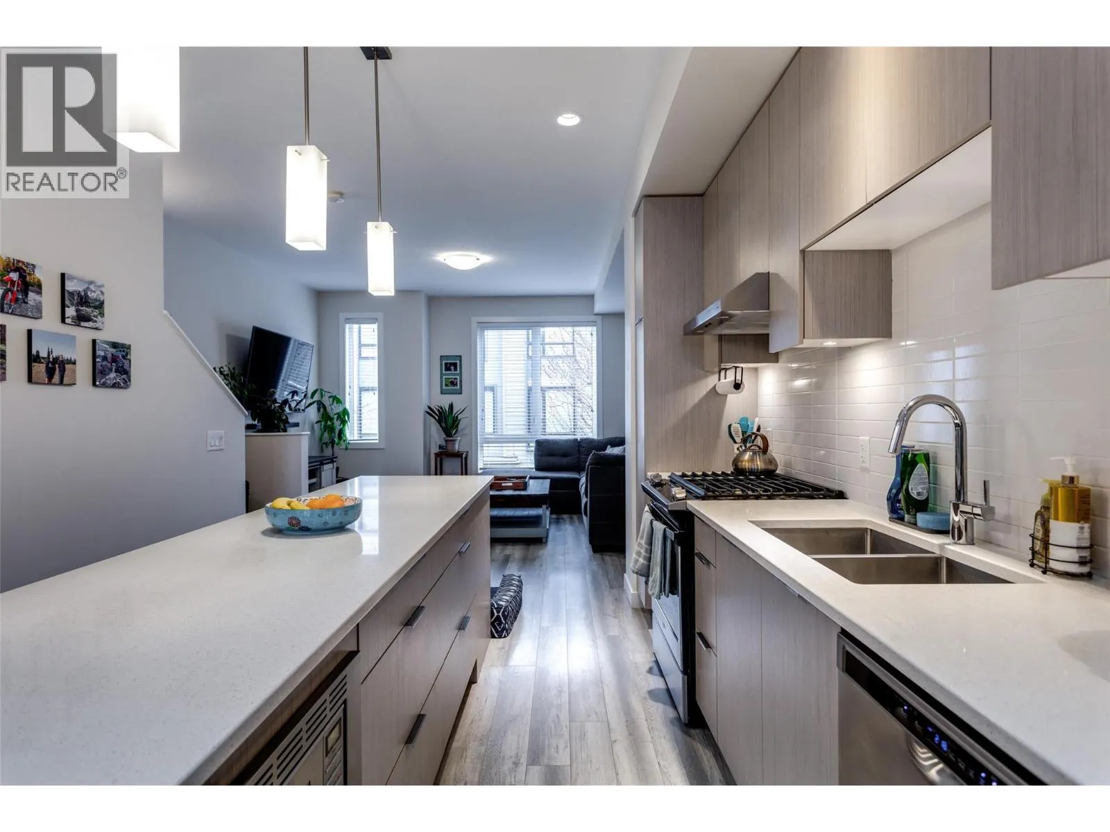 170 Celano Crescent Unit# 19
