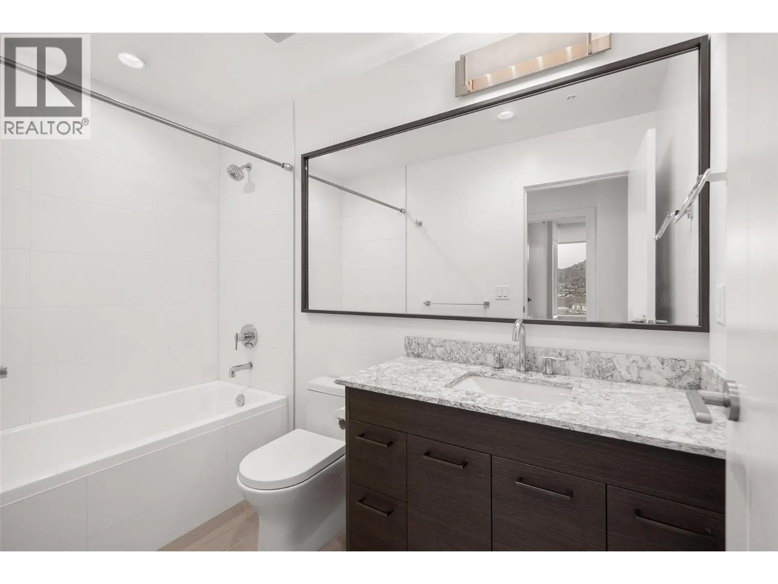 1191 Sunset Drive Unit# 2202