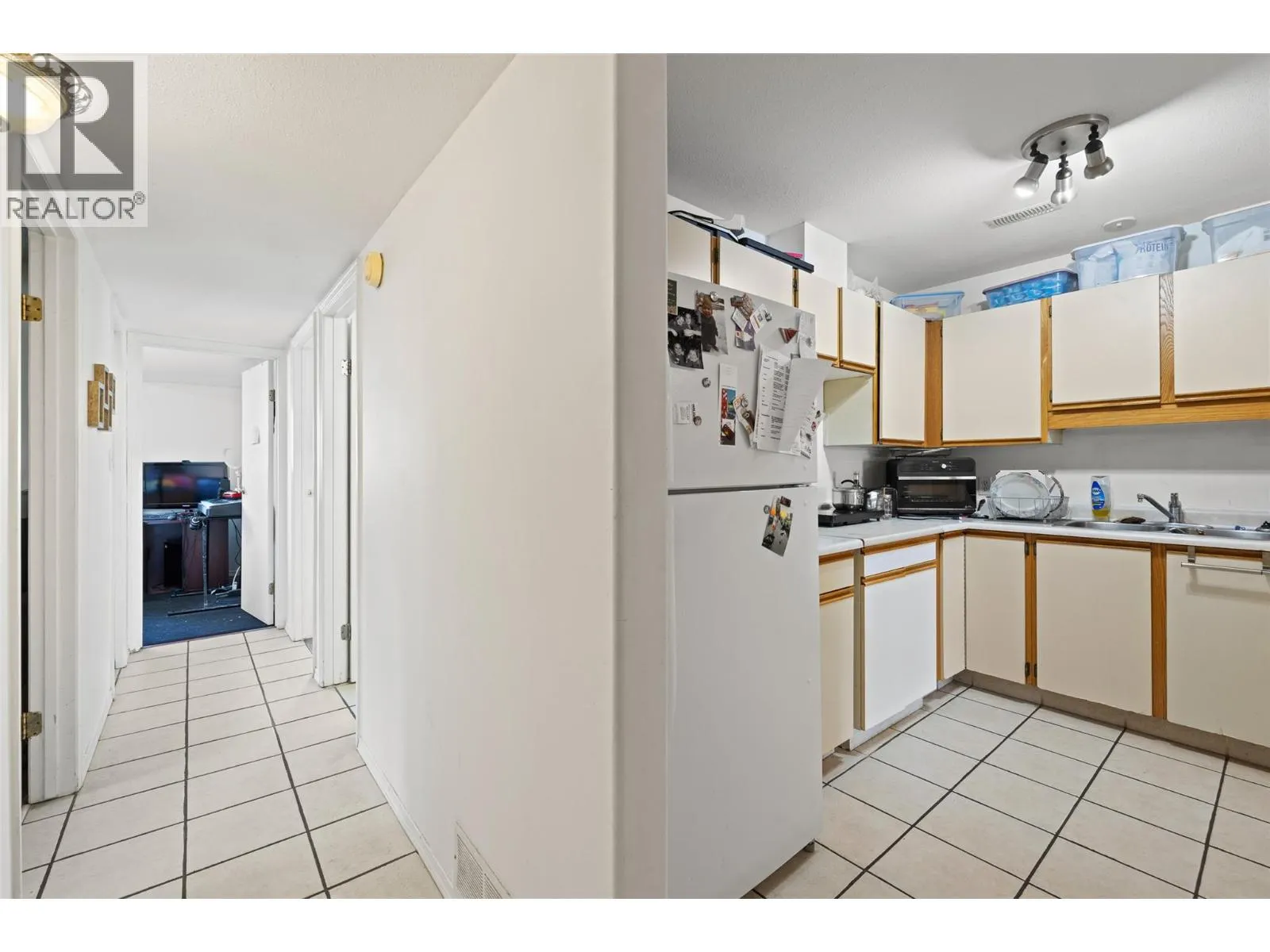 922 & 926 Borden Avenue
