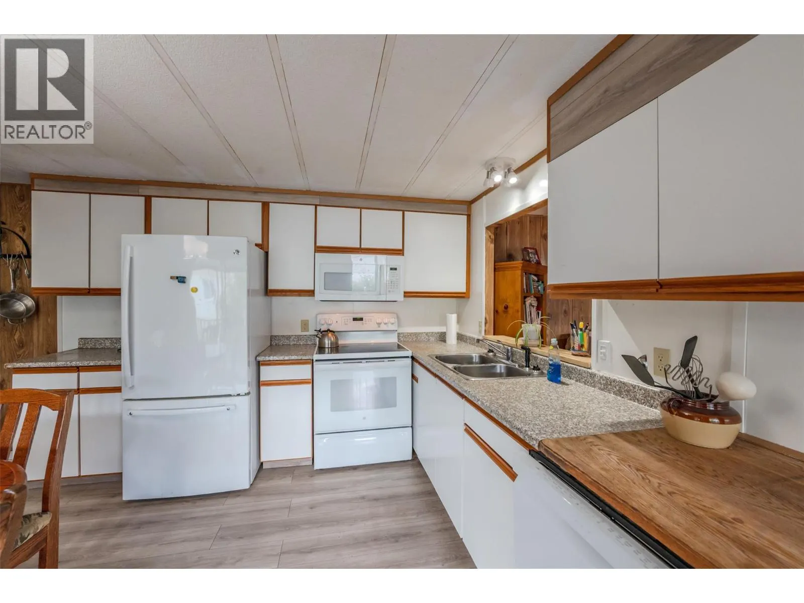 1302 Cedar Street Unit# 32