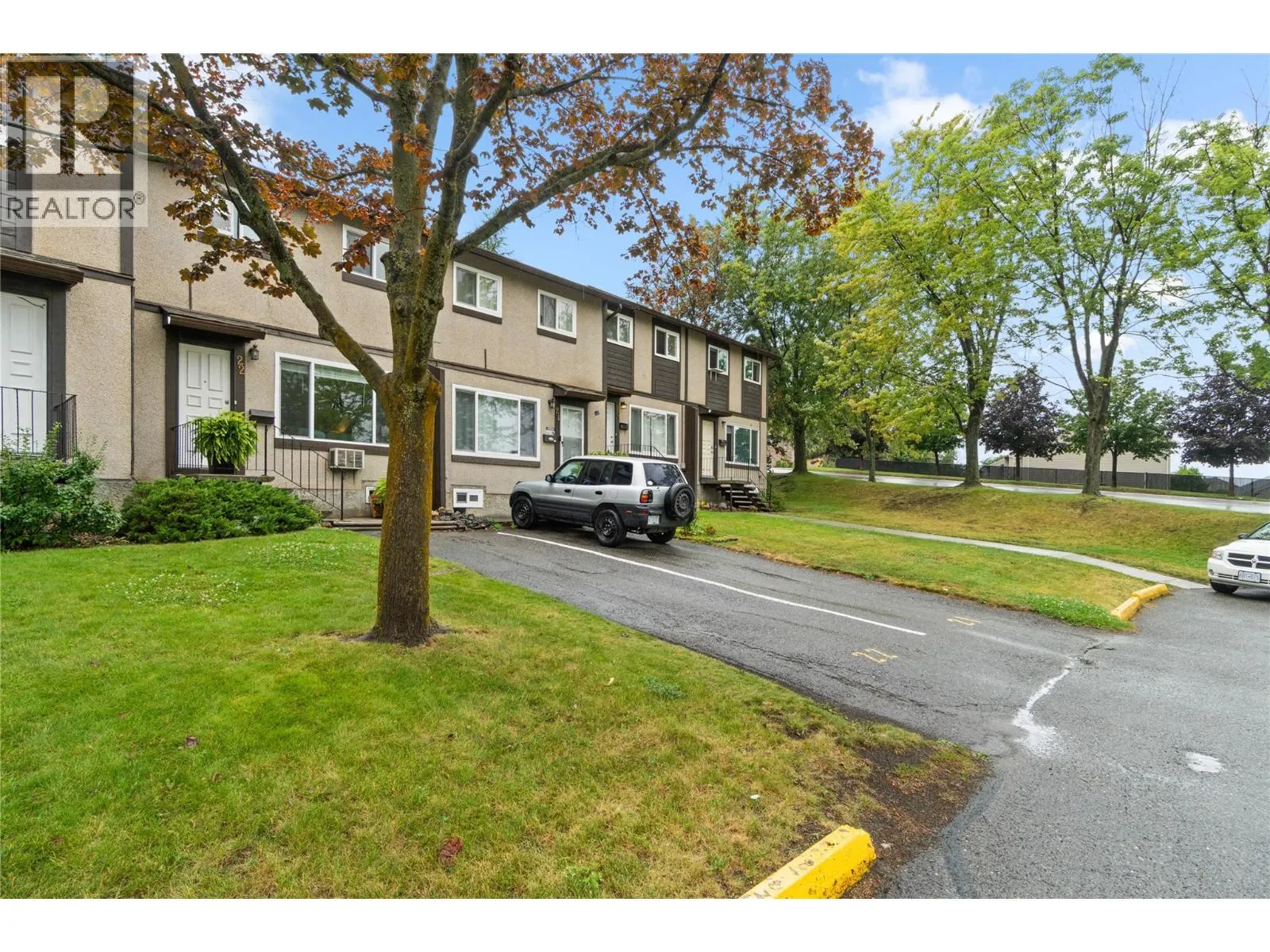 1605 Summit Drive Unit# 22