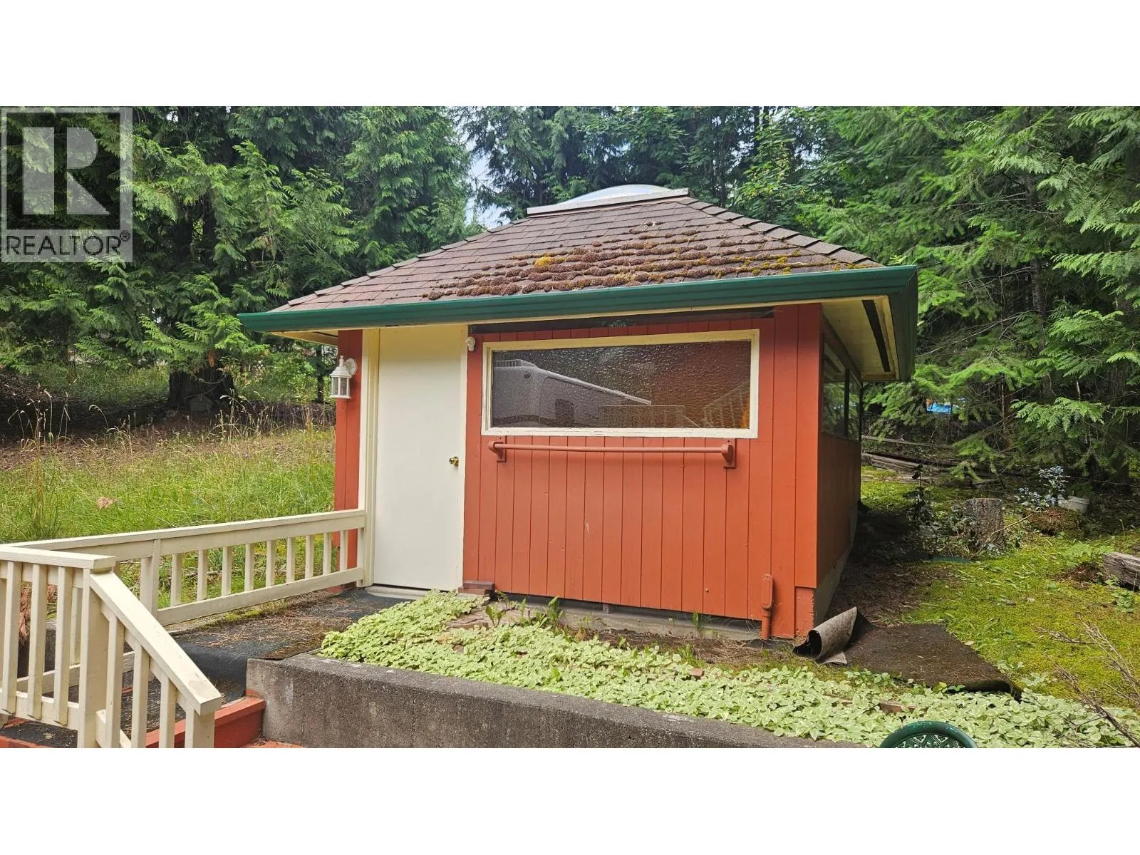 2690 Fraser Road