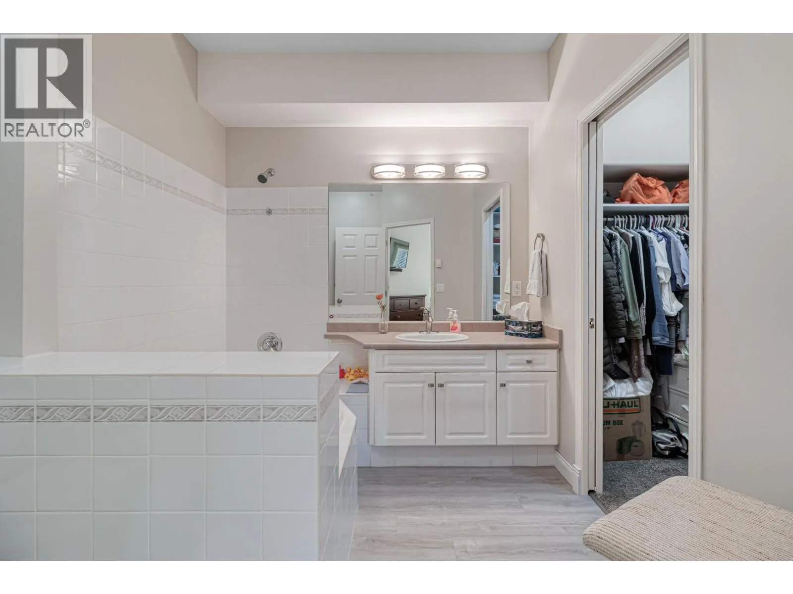 1950 Durnin Road Unit# 407