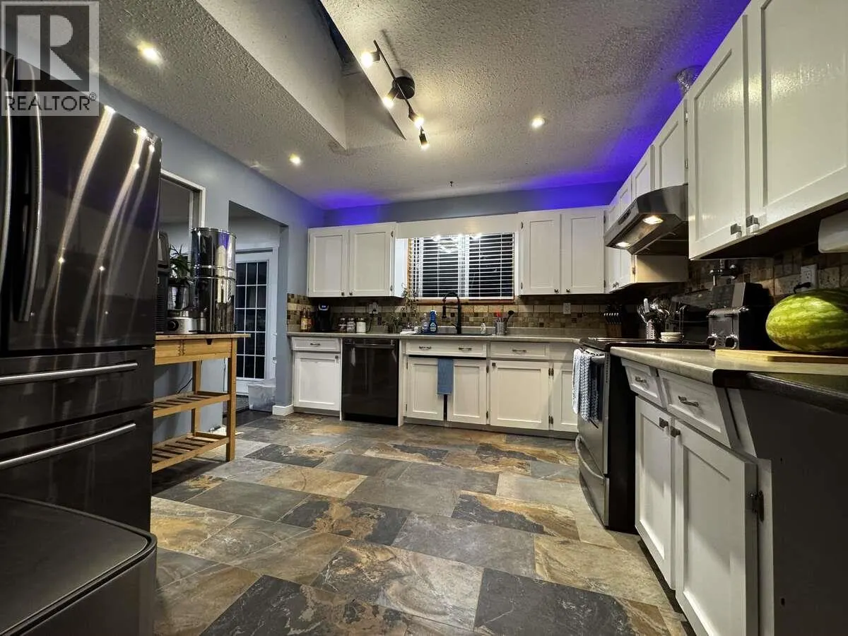 285 Huckleberry Place