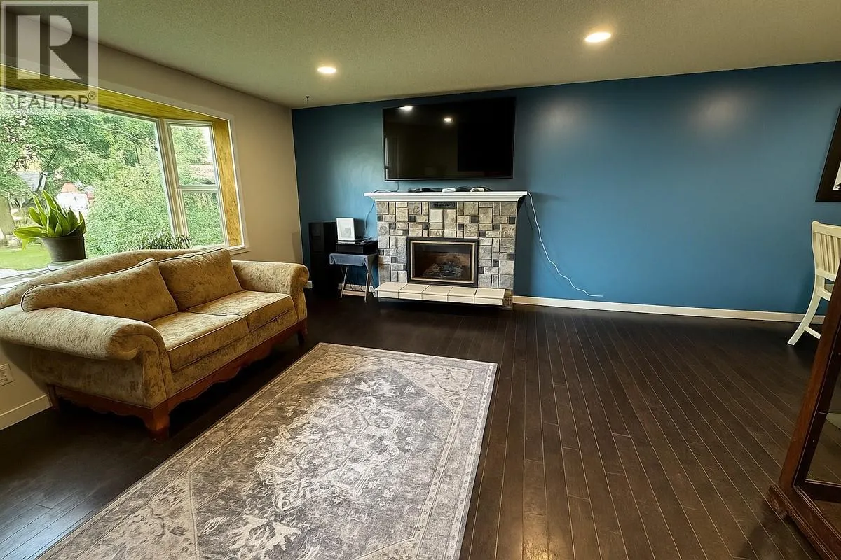 285 Huckleberry Place