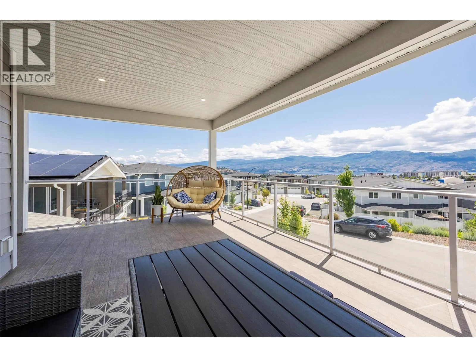 3329 Hawks Crescent
