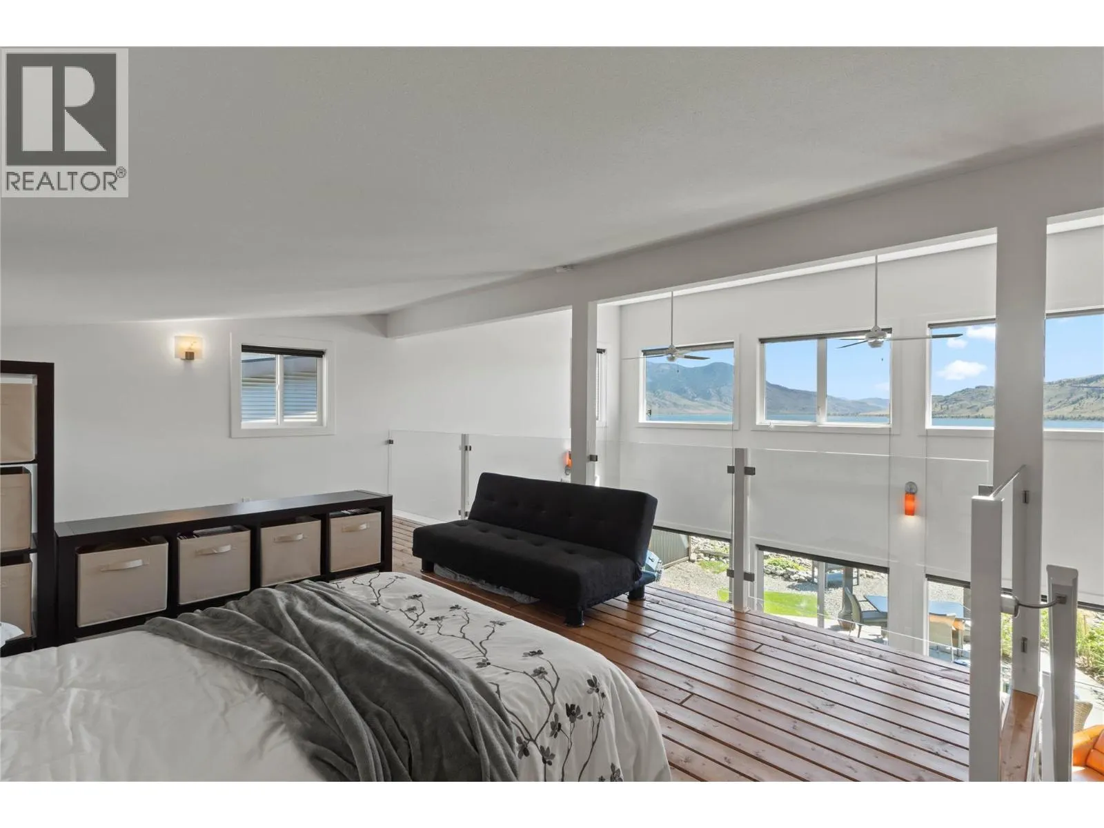 3672 SABISTON CREEK Road Unit# 6