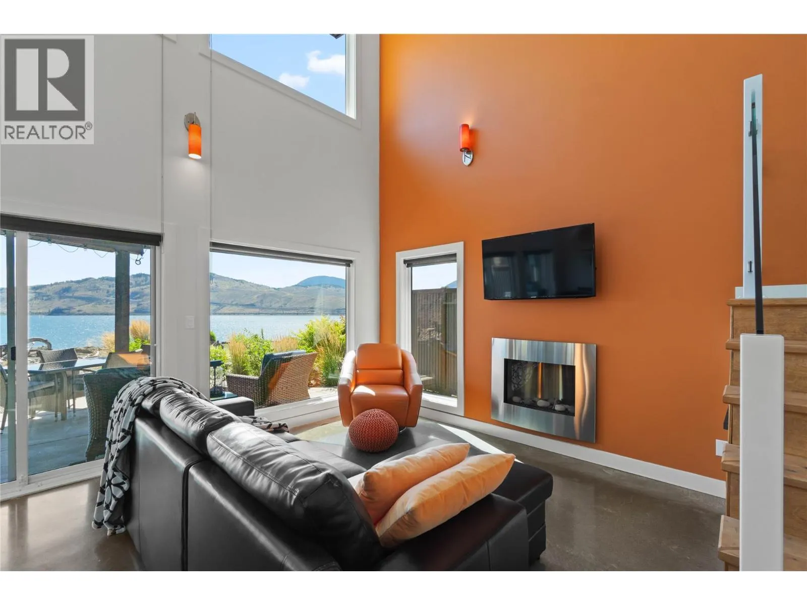 3672 SABISTON CREEK Road Unit# 6
