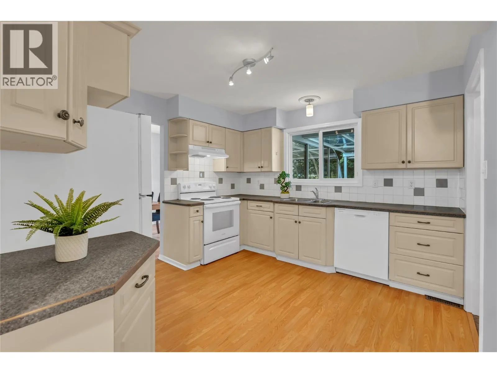 1297 Penticton Avenue