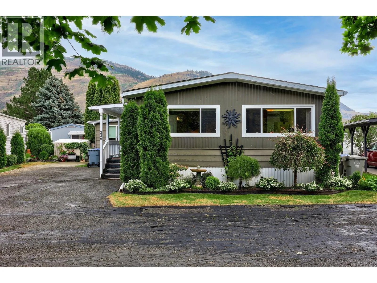 2400 OAKDALE Way Unit# 236
