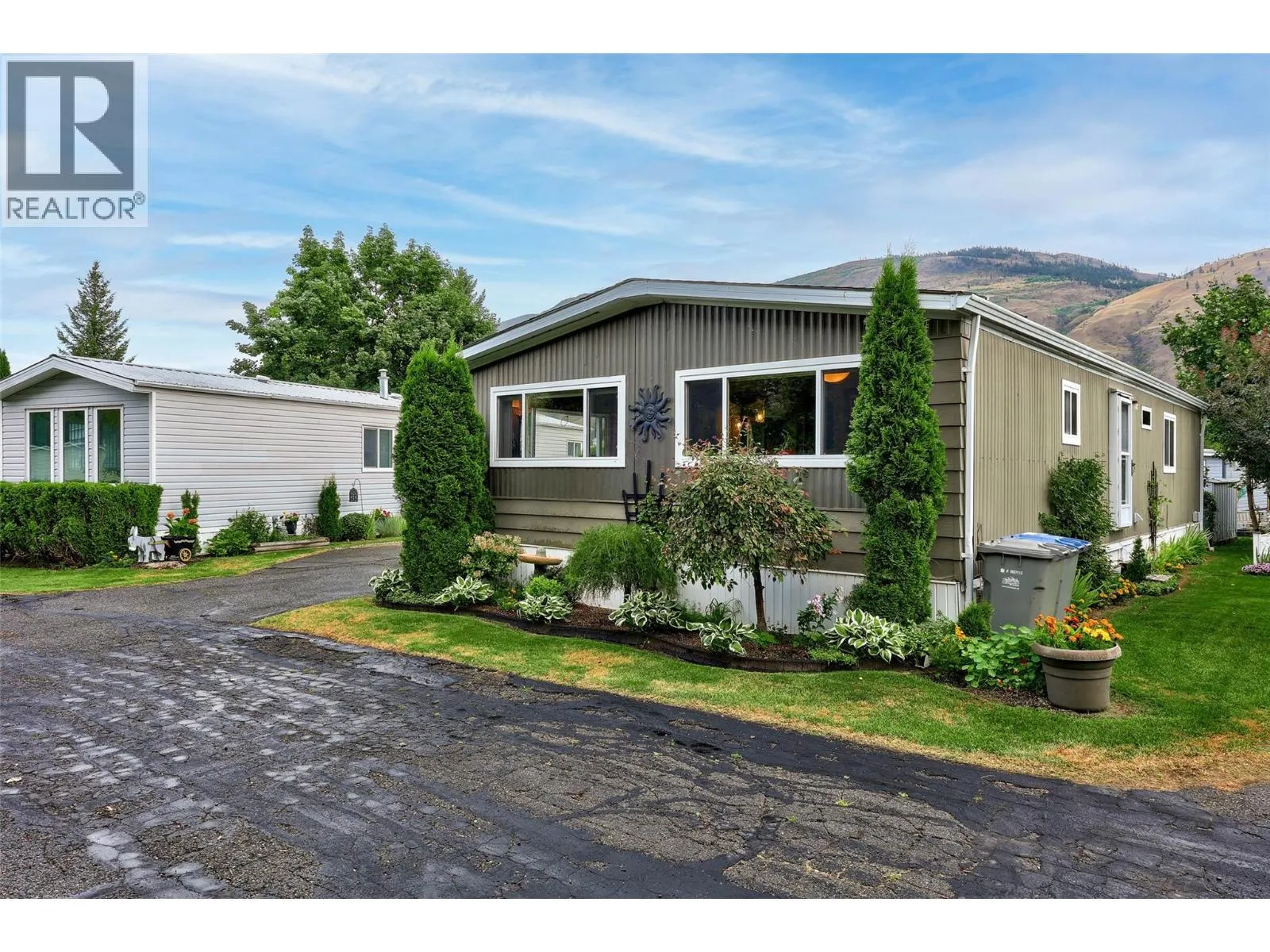 2400 OAKDALE Way Unit# 236