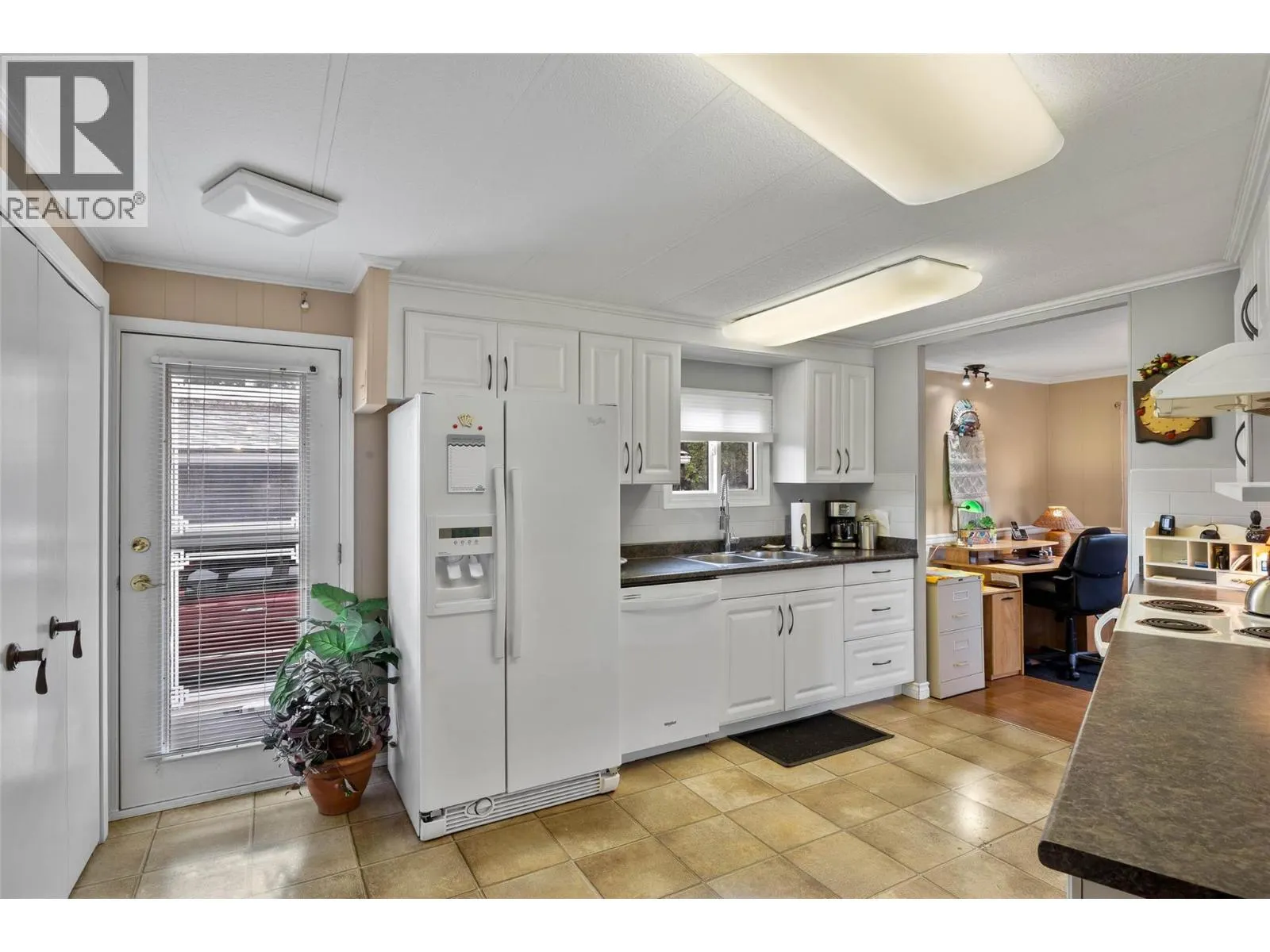 2400 OAKDALE Way Unit# 236