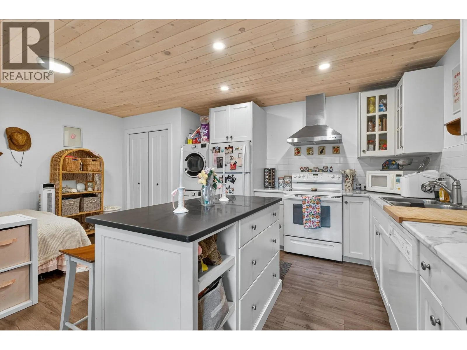 2194 Essen Road Lot# lot 4