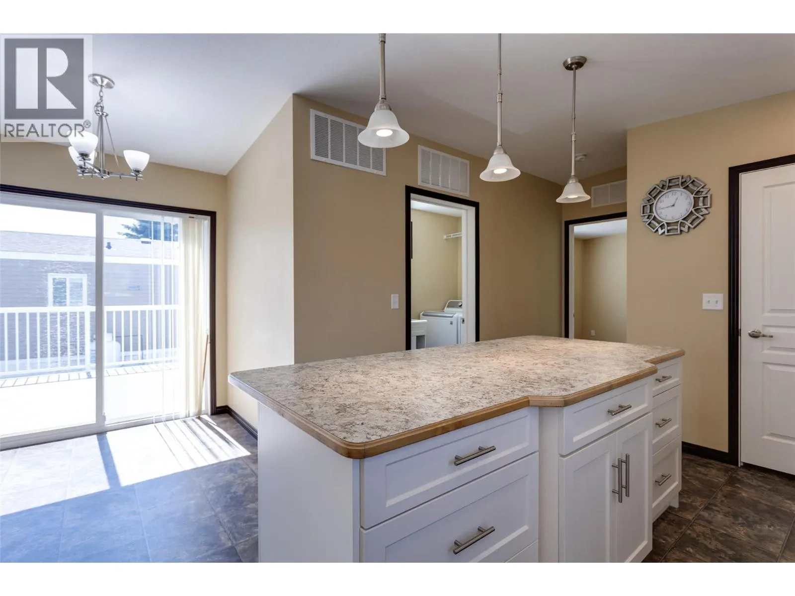 8945 Highway 97 N Unit# 60